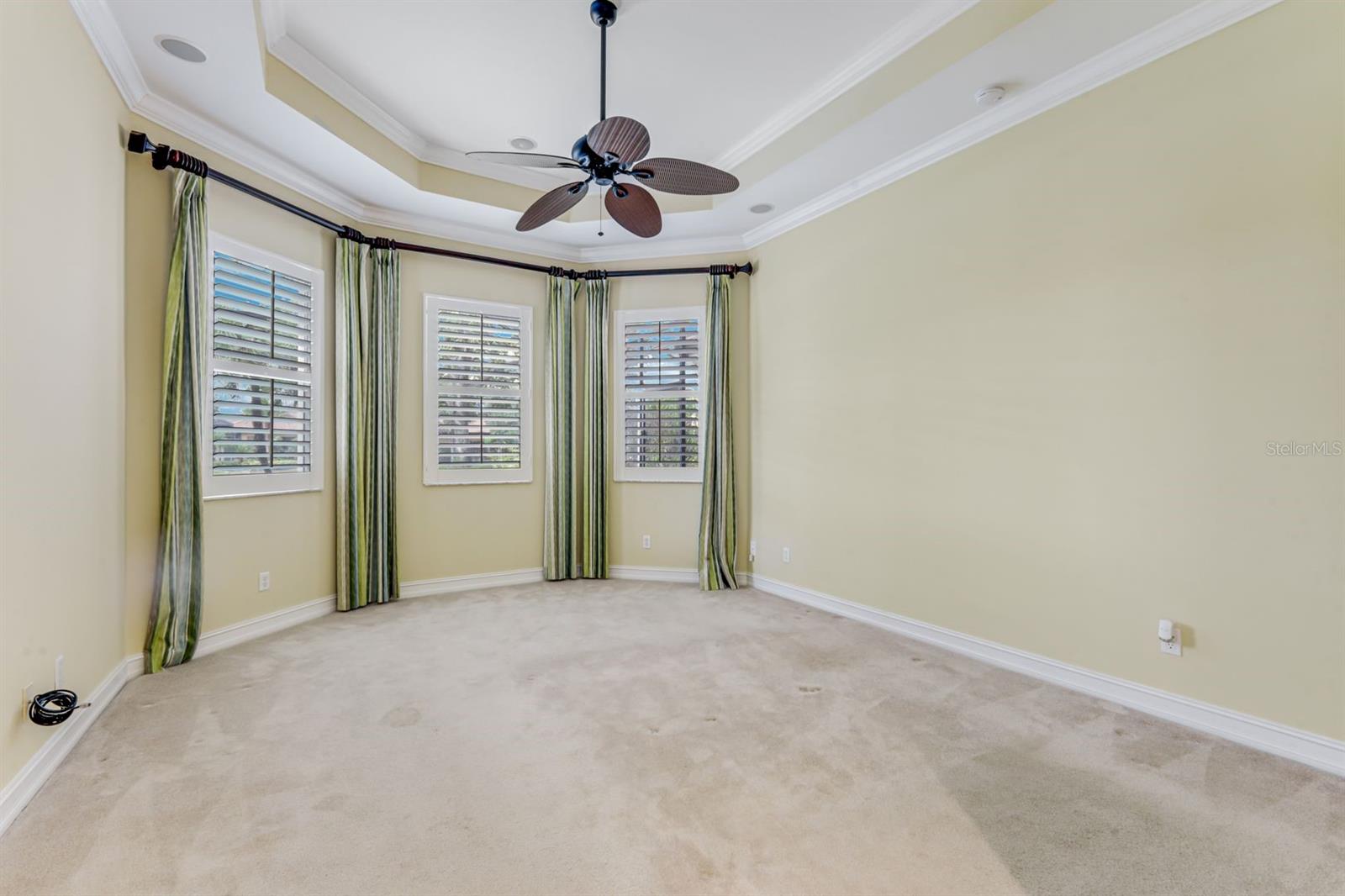 12584 GRANDEZZA CIRCLE