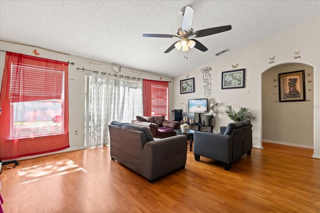 Photo of 1321 Dunbarton Court, Kissimmee, FL 34758 (MLS # O6312121)