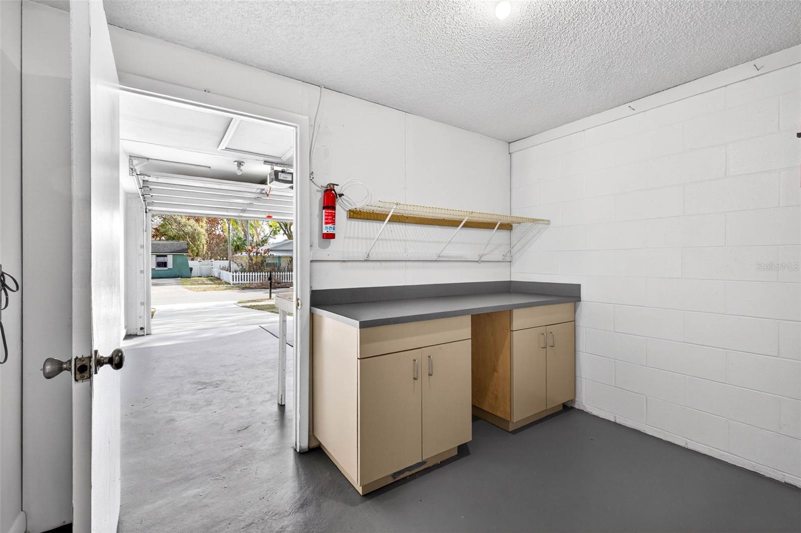 BRANDON VALRICO HILLS ESTATES SUB - Residential