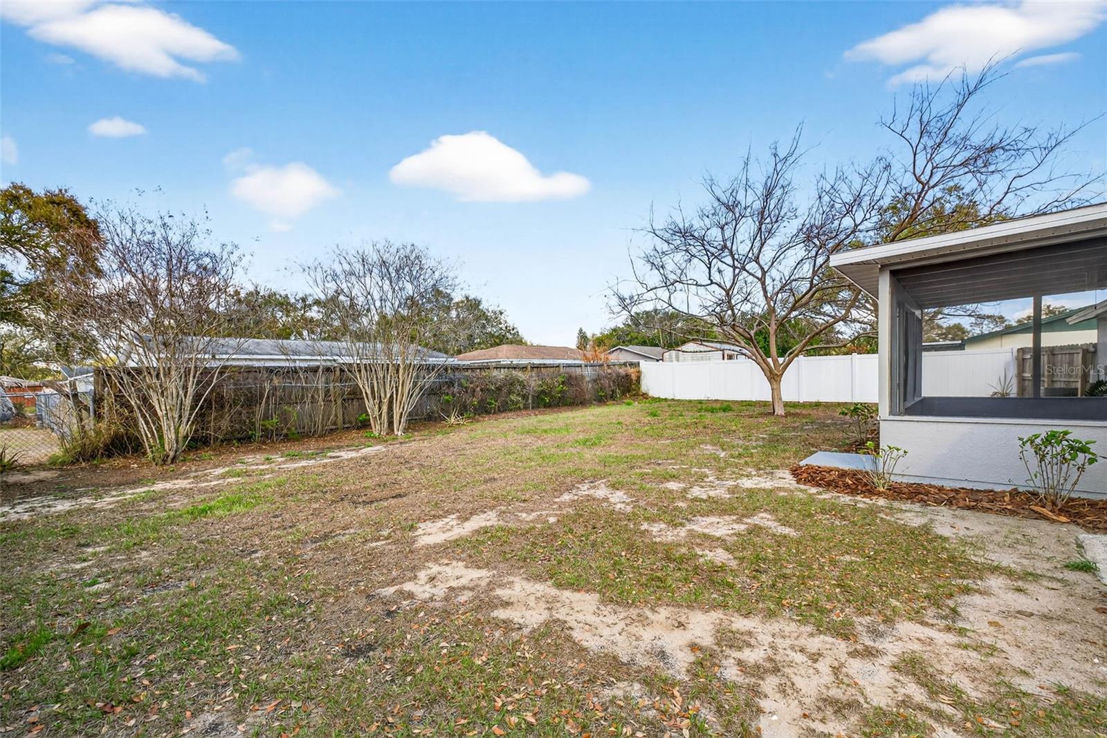 BRANDON VALRICO HILLS ESTATES SUB - Residential