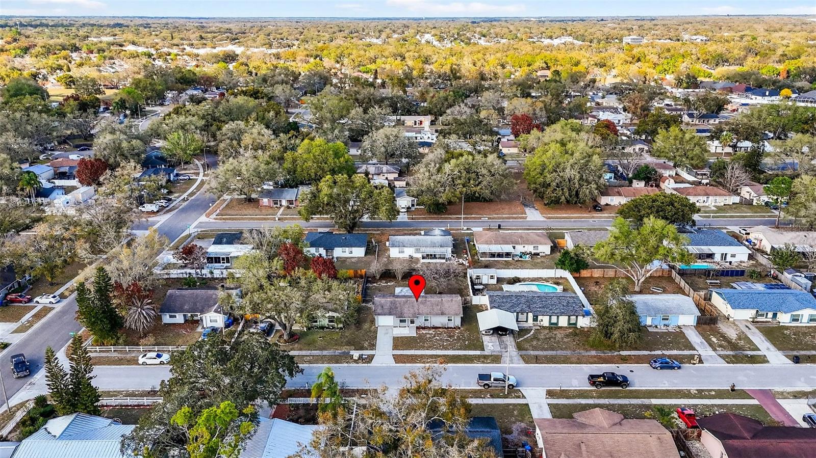 BRANDON VALRICO HILLS ESTATES SUB - Residential