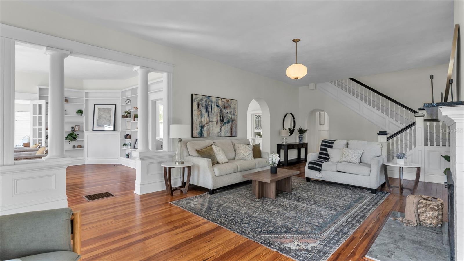 LEMOYNES 1ST ADD - Residential