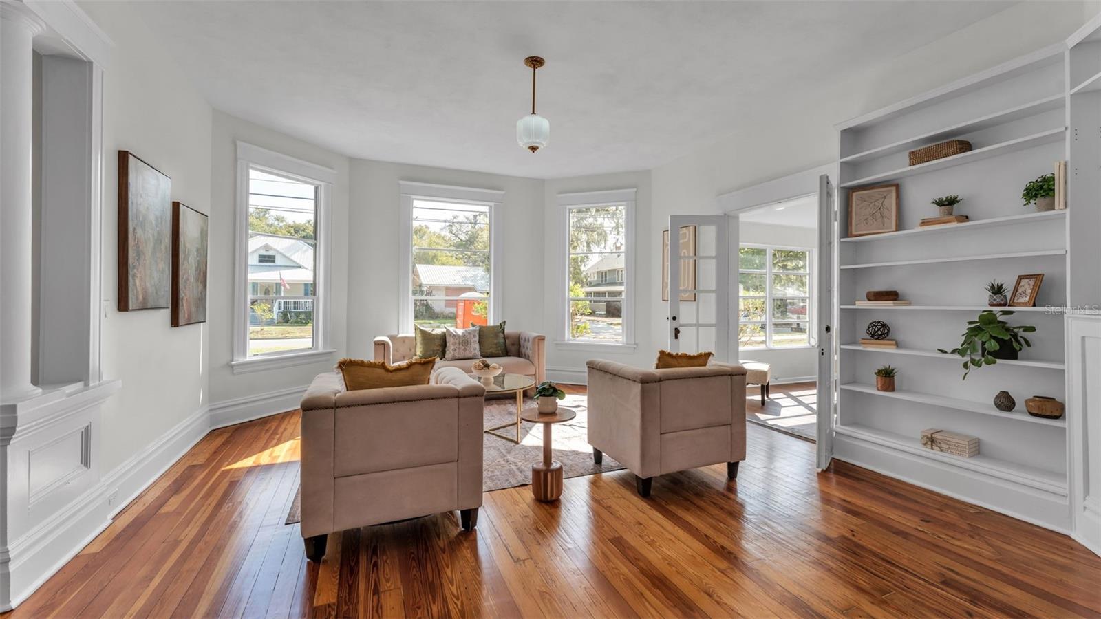 LEMOYNES 1ST ADD - Residential