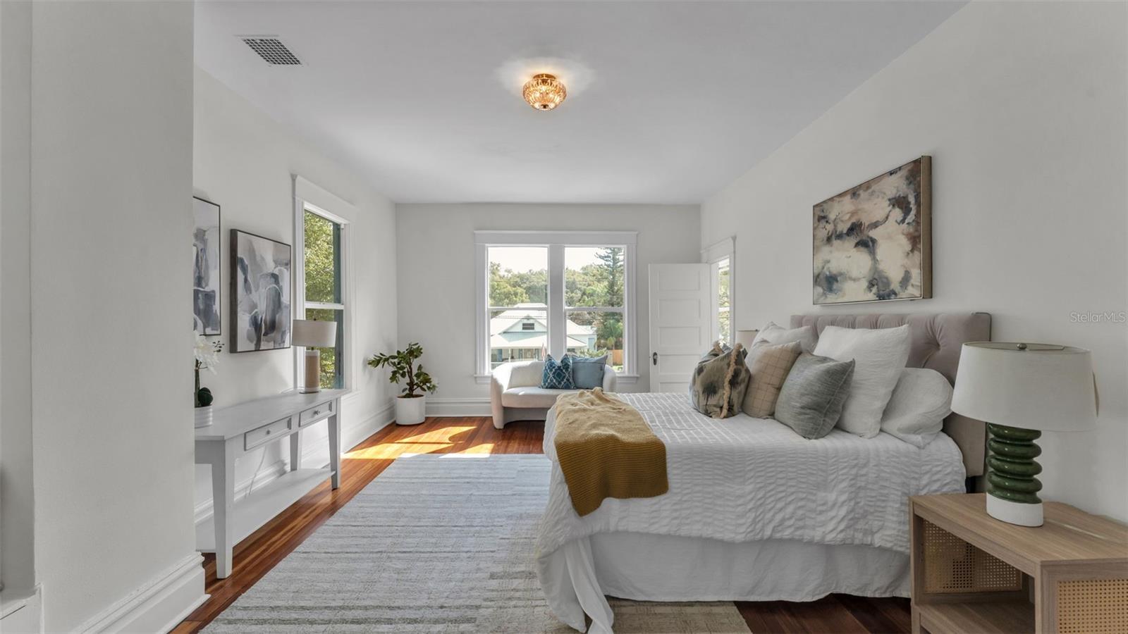 LEMOYNES 1ST ADD - Residential