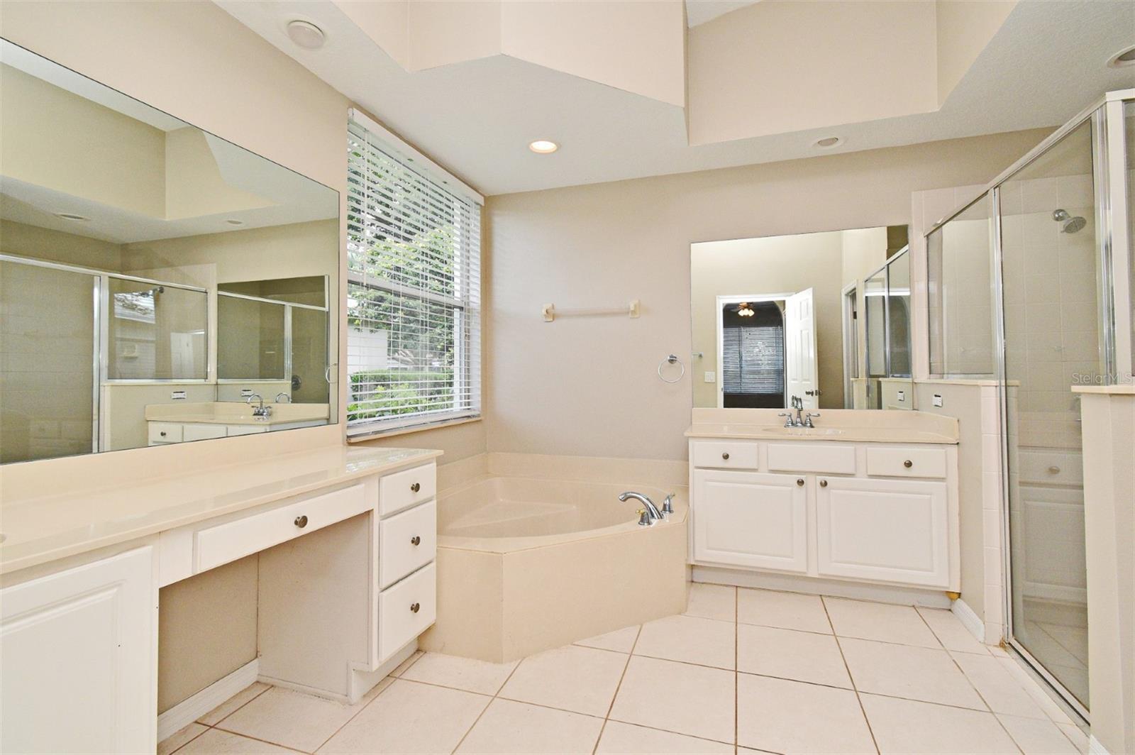 33042 LAKE BEND CIRCLE