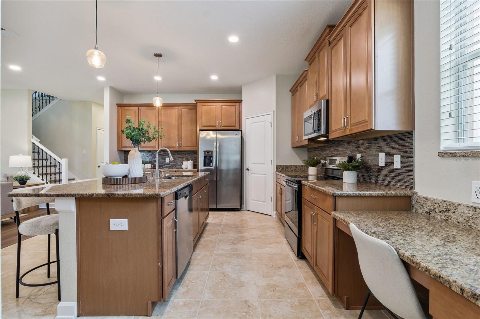 OAKS/MOSS PARK - Residential