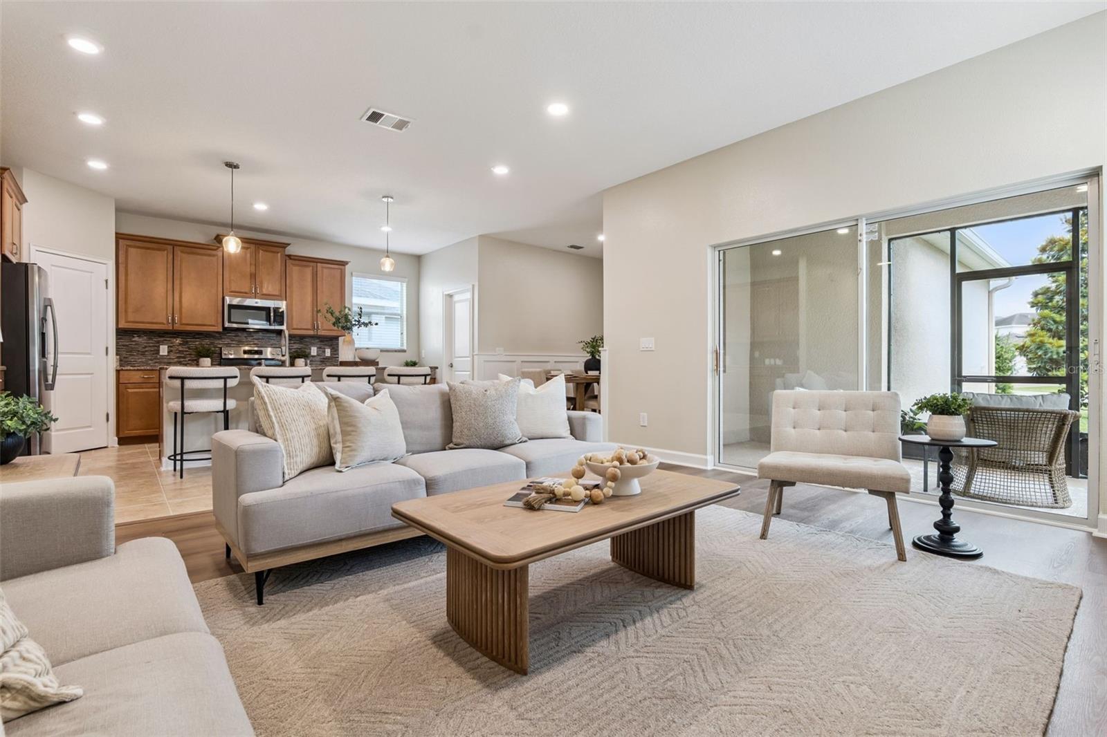 OAKS/MOSS PARK - Residential