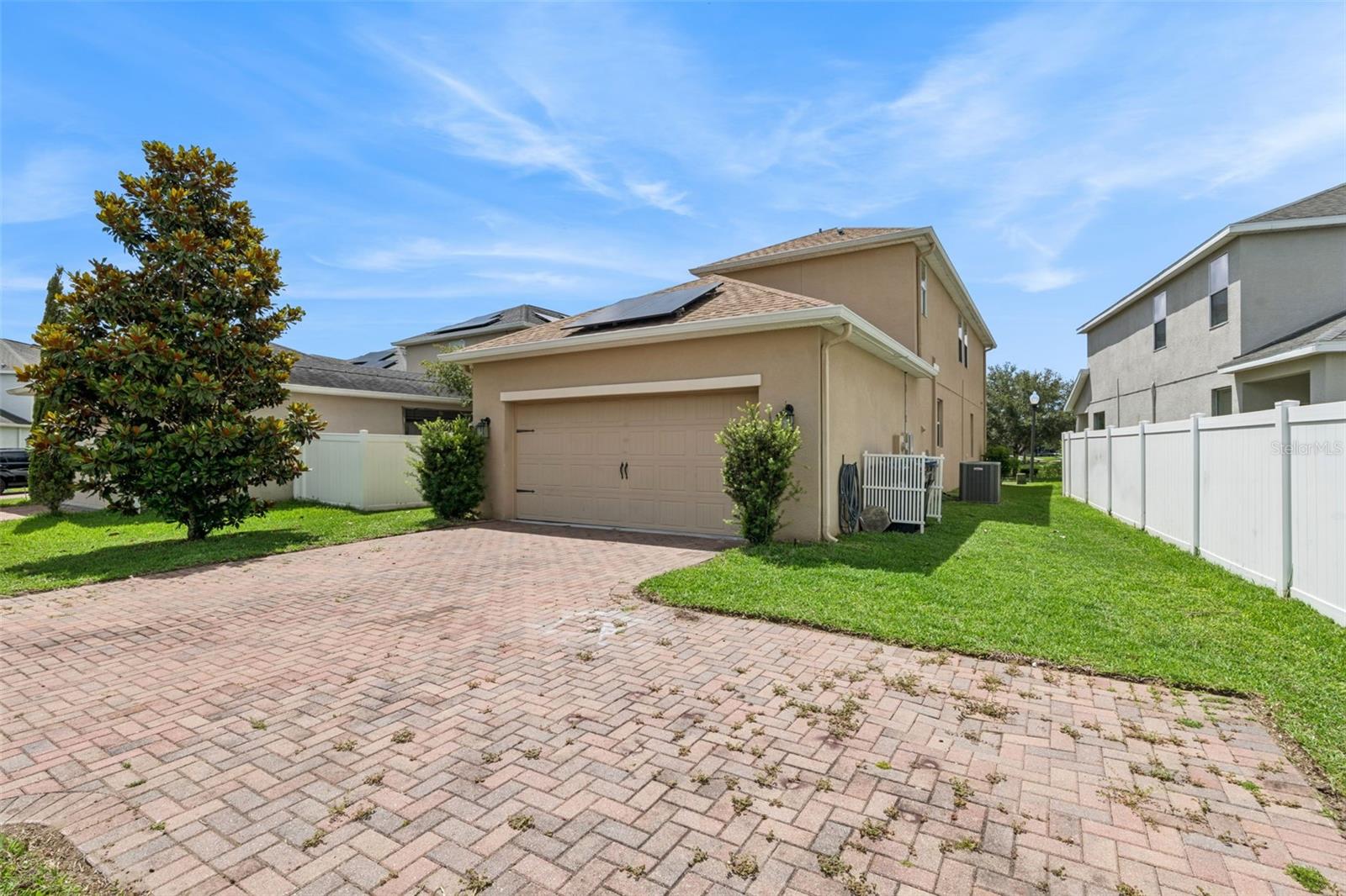 OAKS/MOSS PARK - Residential