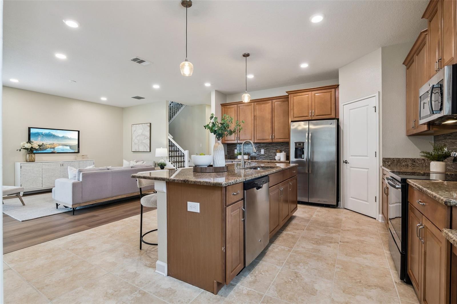 OAKS/MOSS PARK - Residential