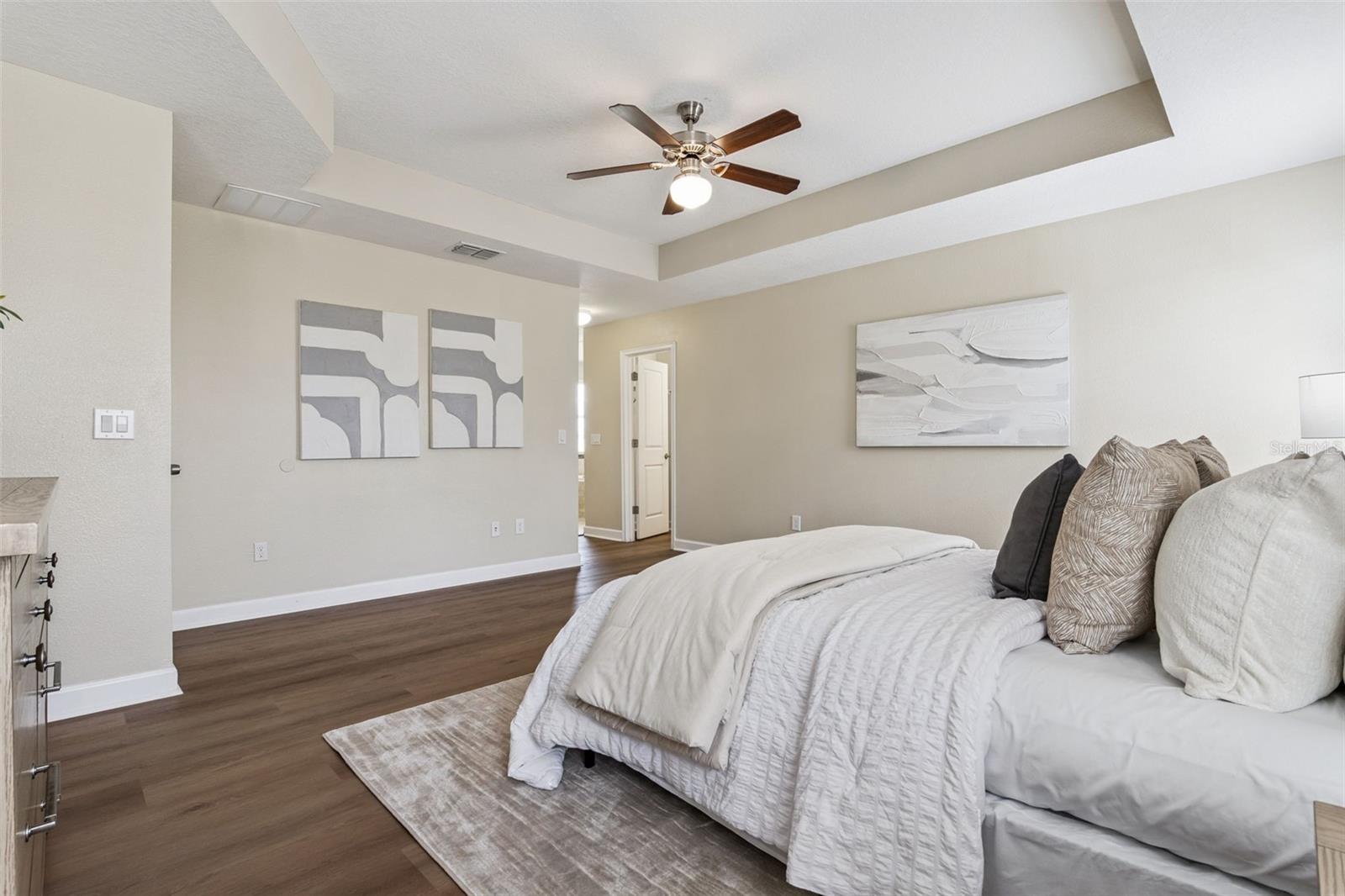 OAKS/MOSS PARK - Residential