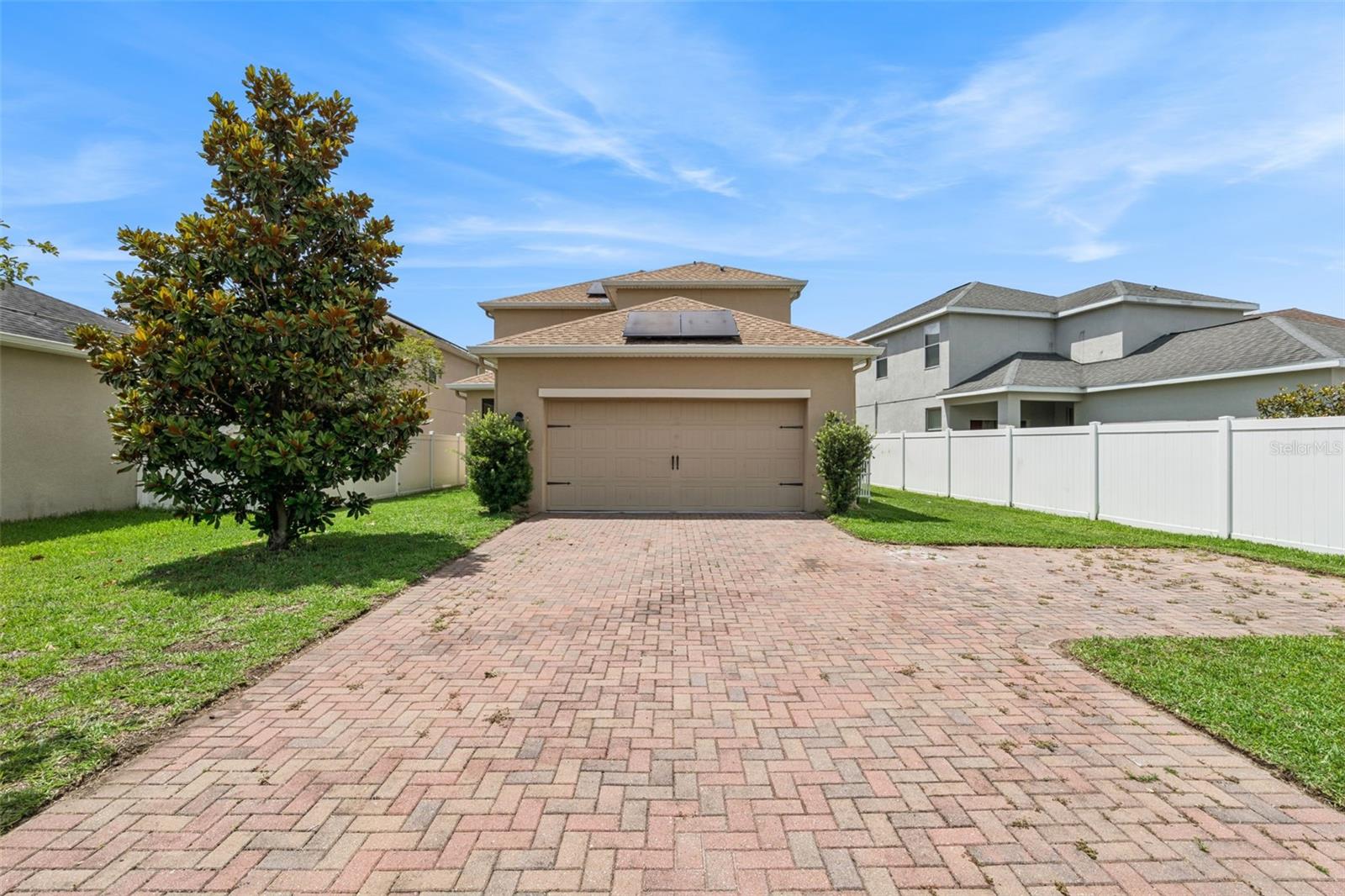 OAKS/MOSS PARK - Residential
