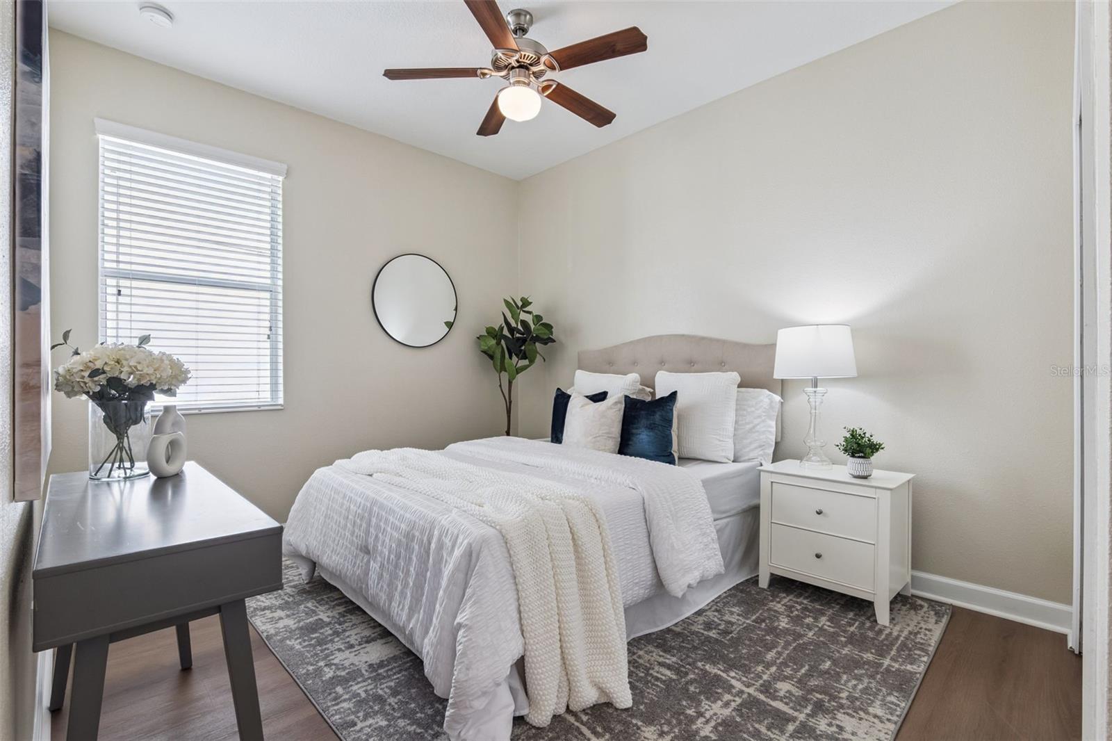 OAKS/MOSS PARK - Residential