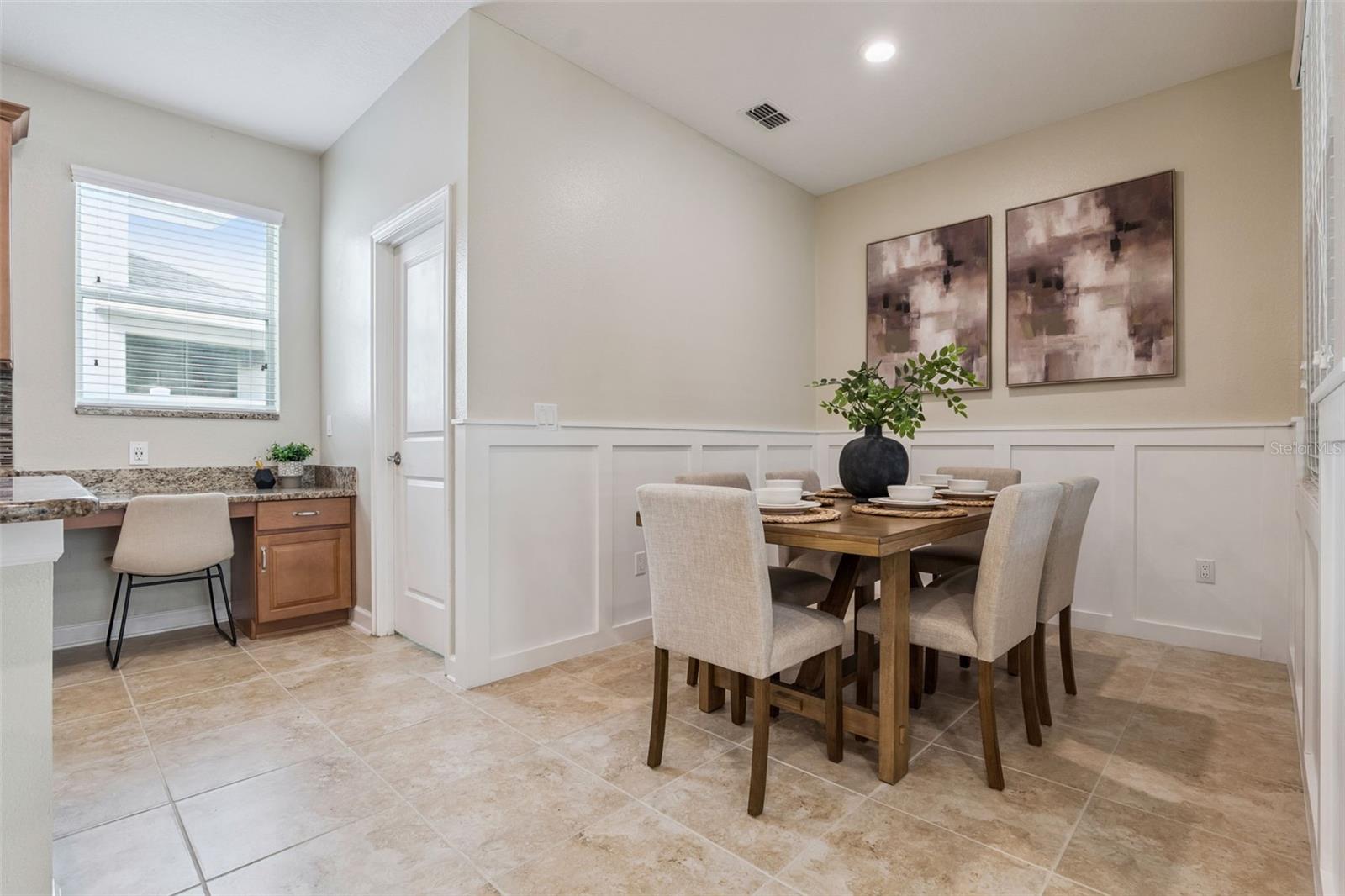 OAKS/MOSS PARK - Residential