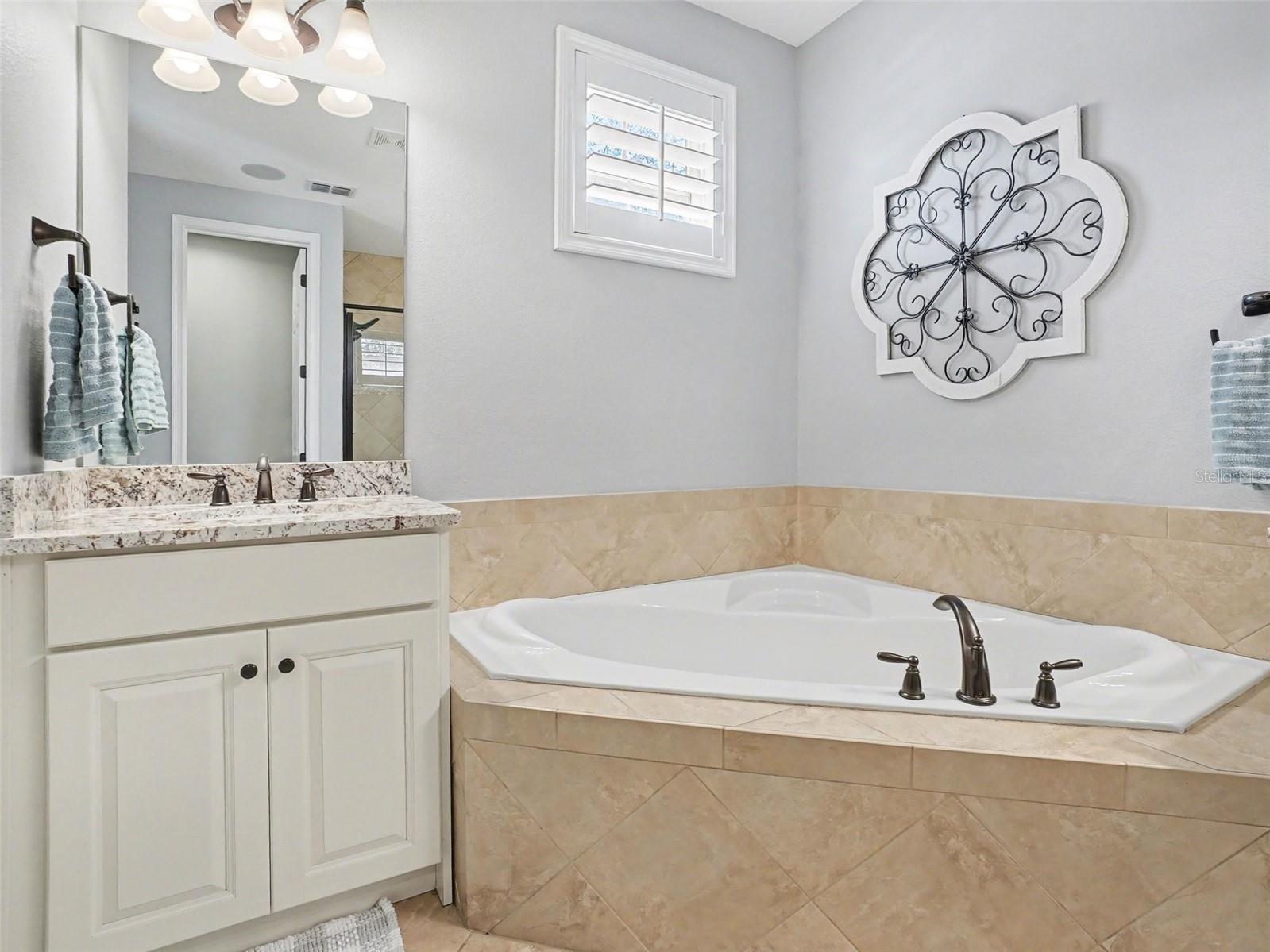 GRANDE OAKS AT HEATHROW REP - Residential