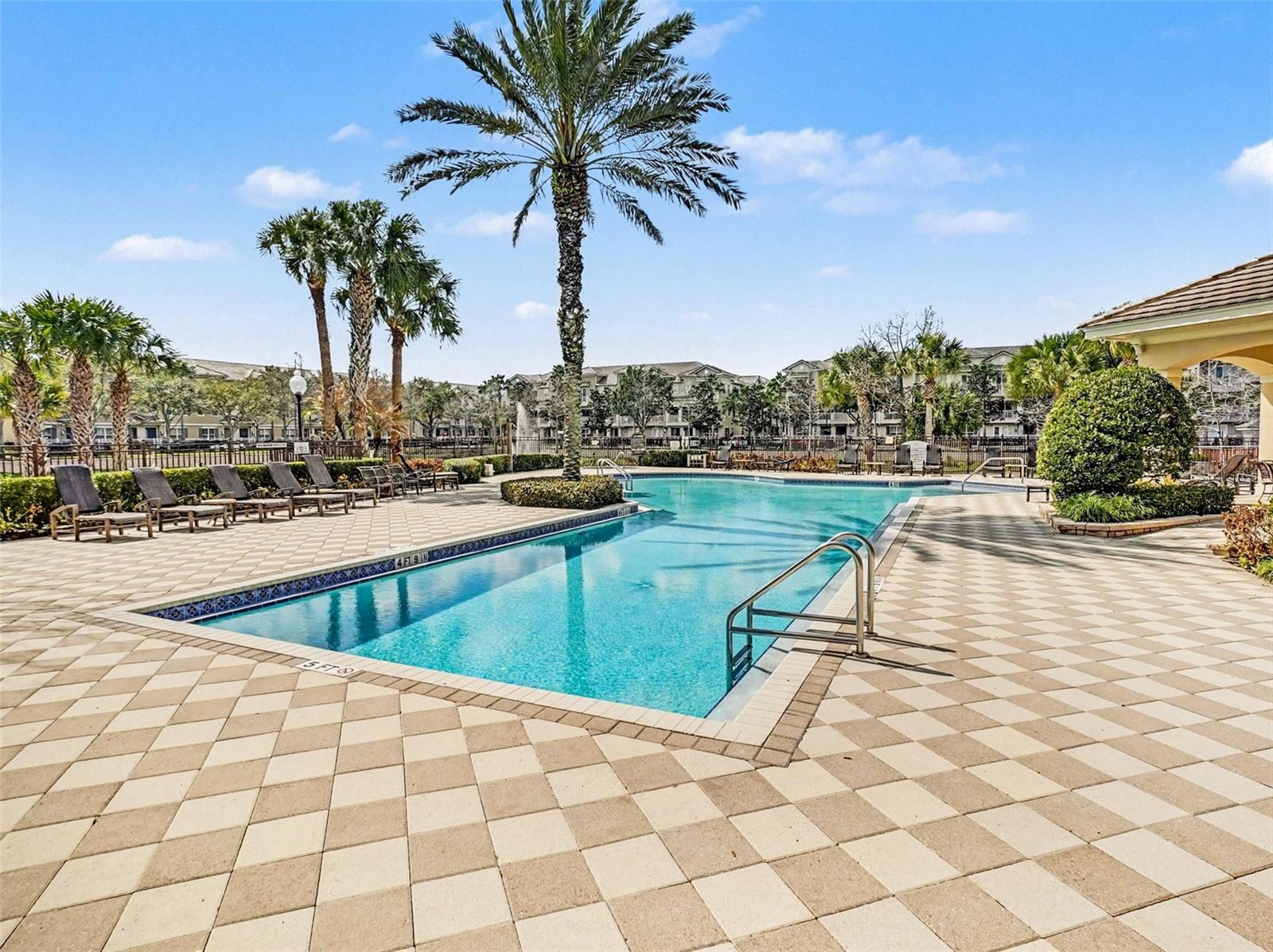 GRANDE OAKS AT HEATHROW REP - Residential