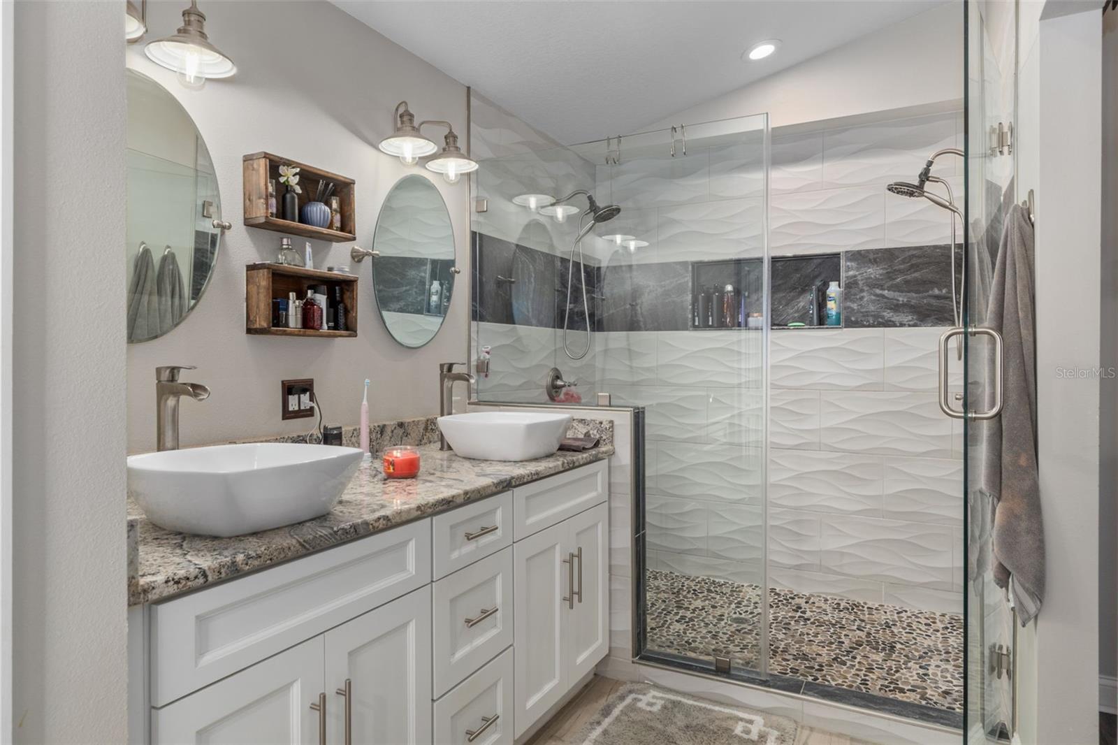 WILLOW BEND - Residential