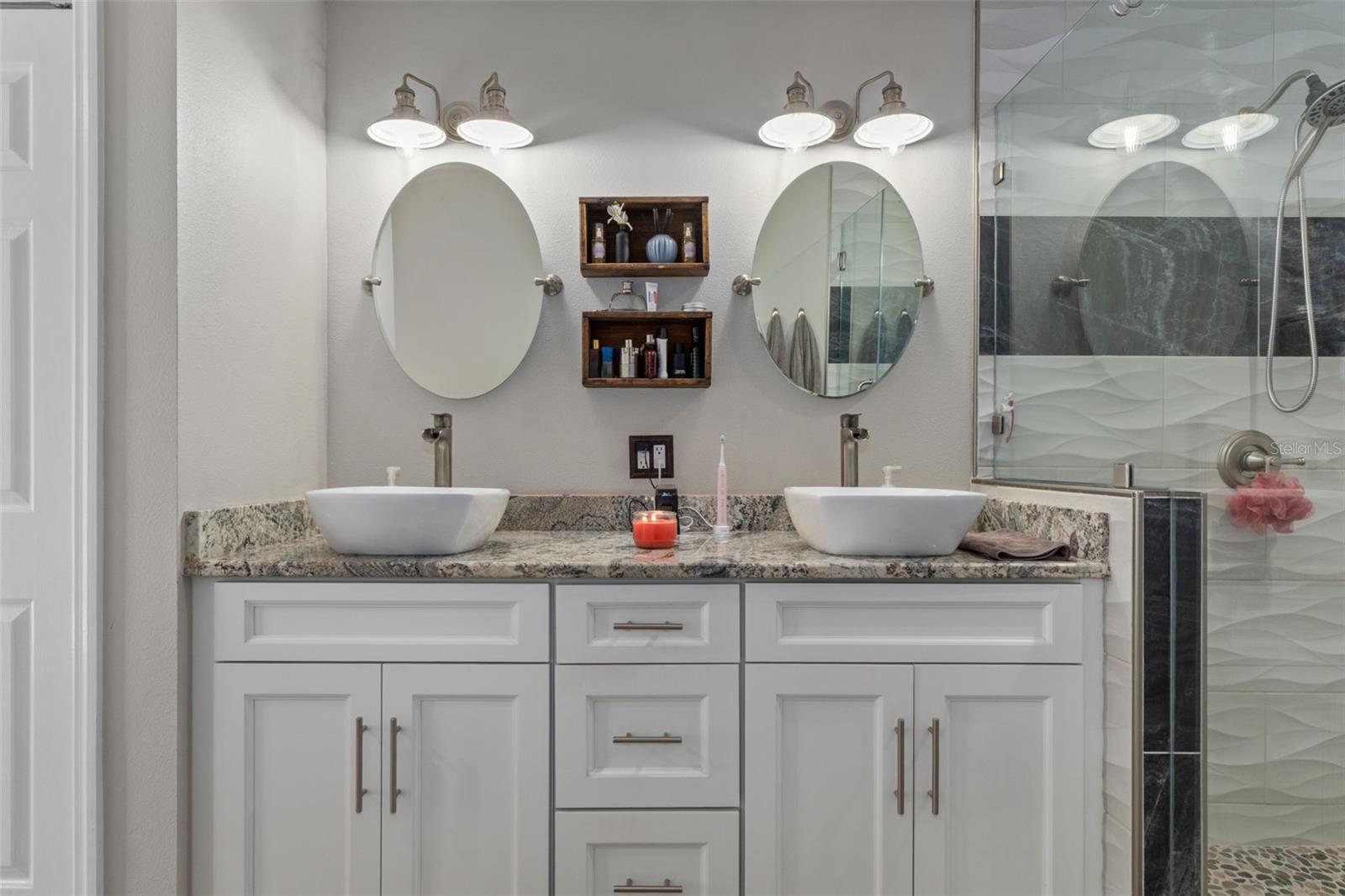 WILLOW BEND - Residential