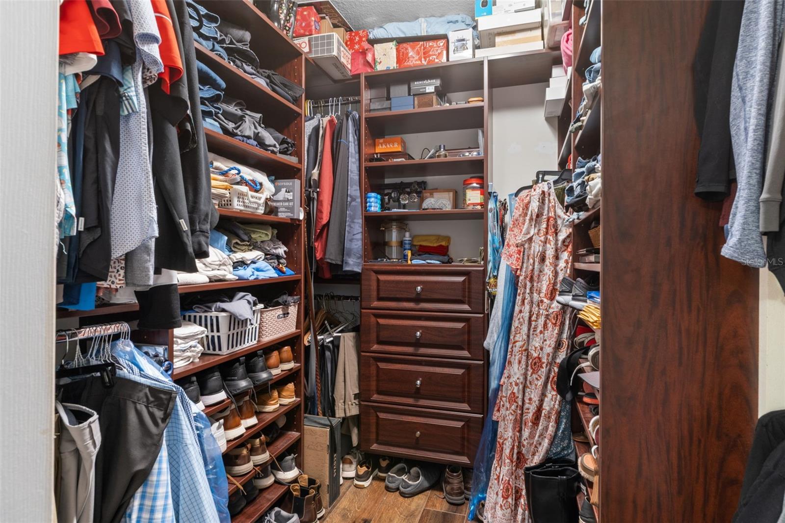 WILLOW BEND - Residential