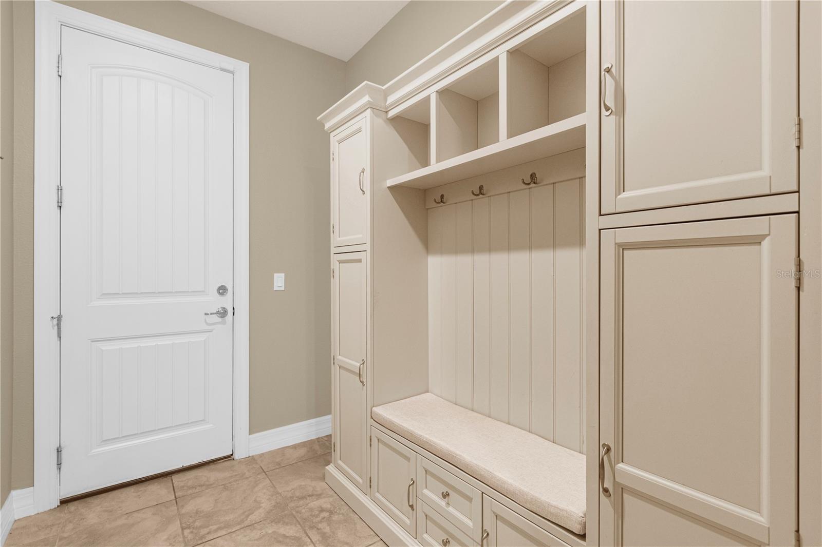 SPLIT OAK ESTATES PH 2 - Residential Lease