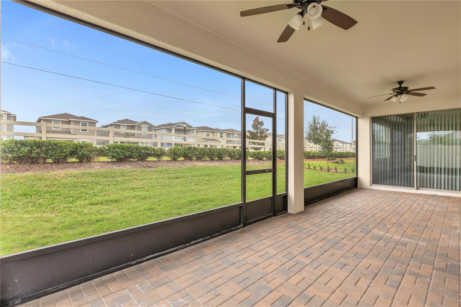 SPLIT OAK ESTATES PH 2 - Residential Lease