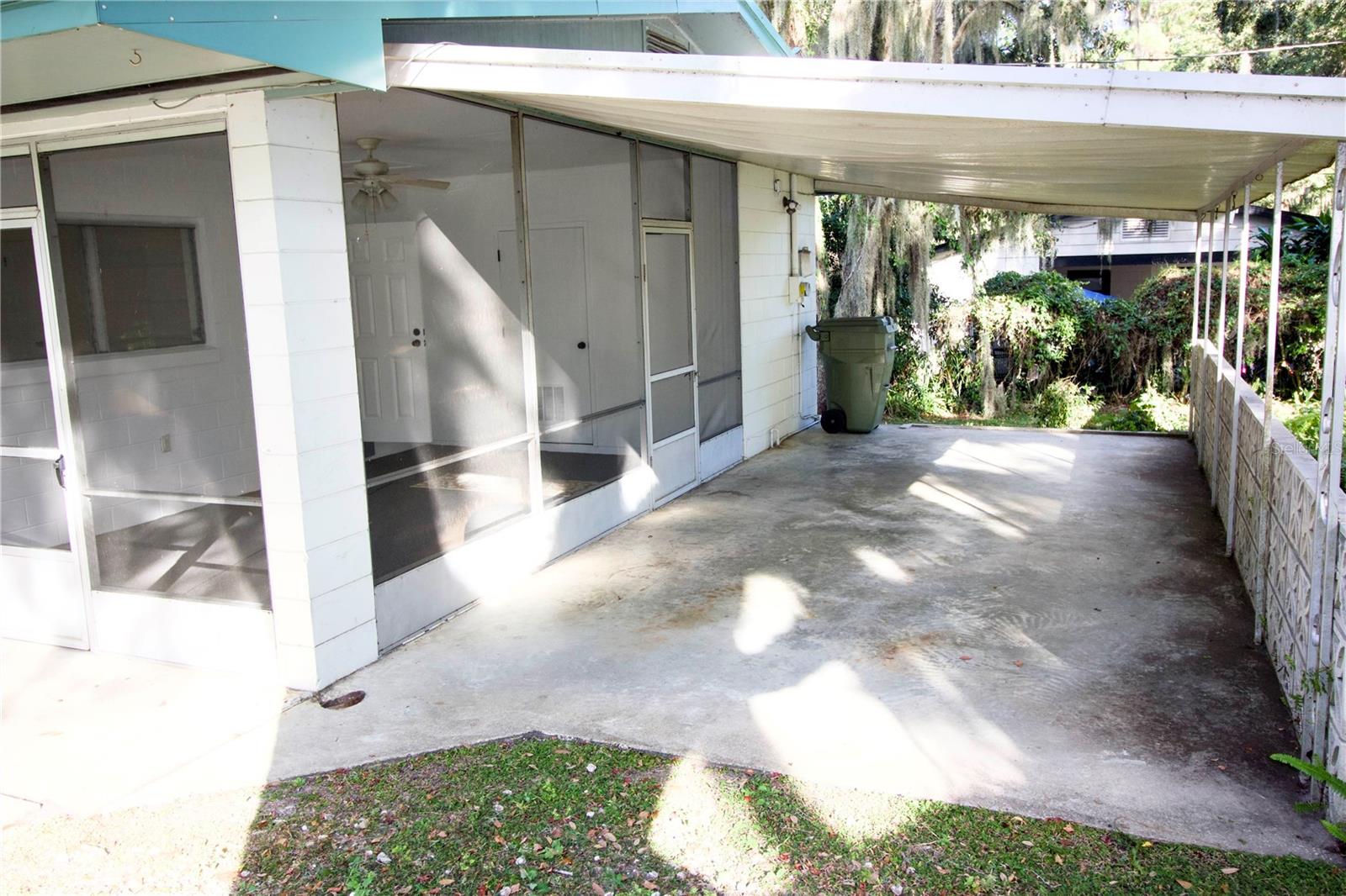 LEESBURG LOVES POINT ESTATES - Residential