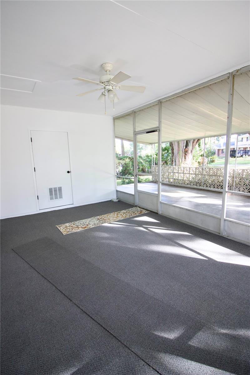 LEESBURG LOVES POINT ESTATES - Residential