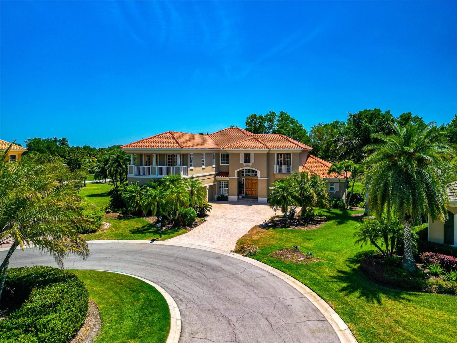 WATERLEFE GOLF & RIVER CLUB - Residential