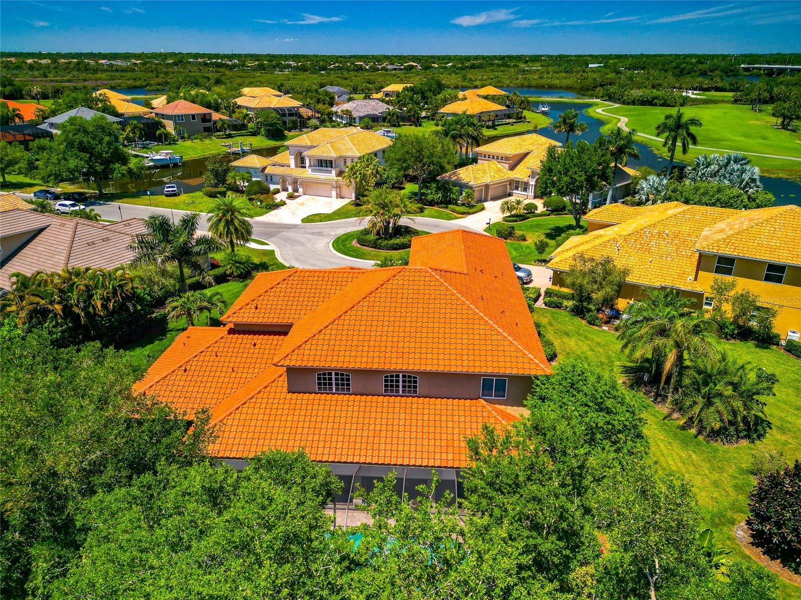 WATERLEFE GOLF & RIVER CLUB - Residential