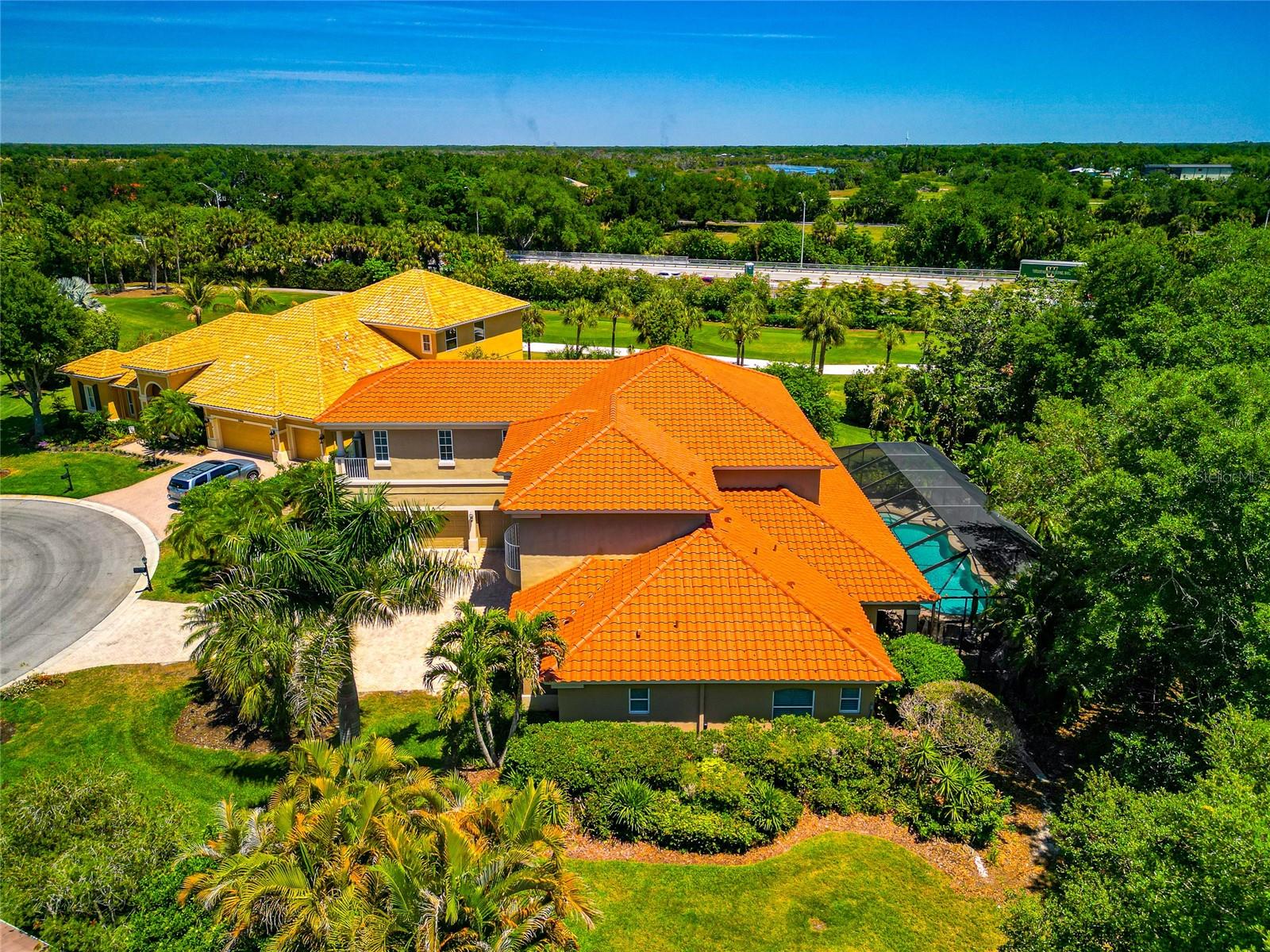 WATERLEFE GOLF & RIVER CLUB - Residential