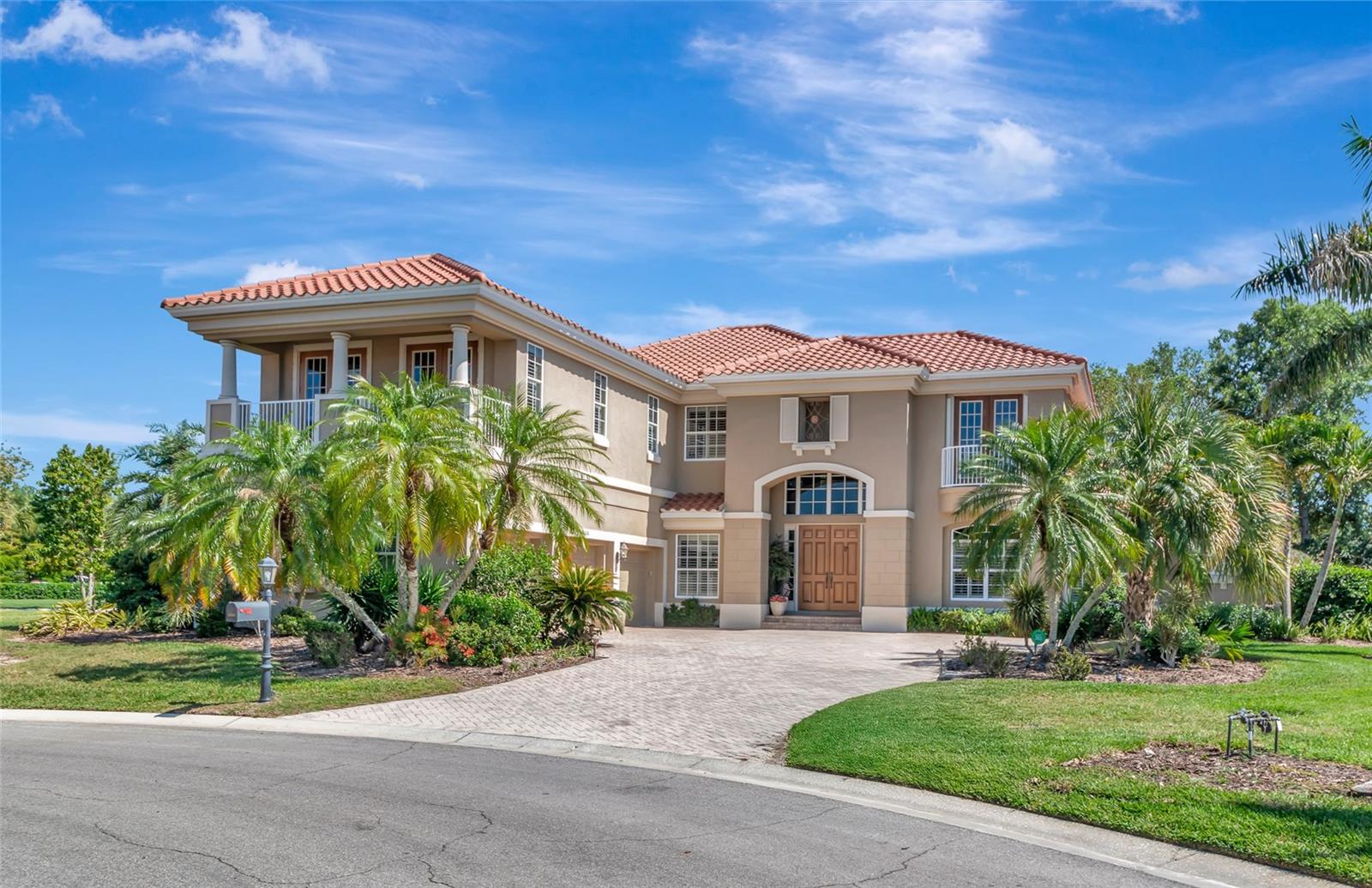 WATERLEFE GOLF & RIVER CLUB - Residential