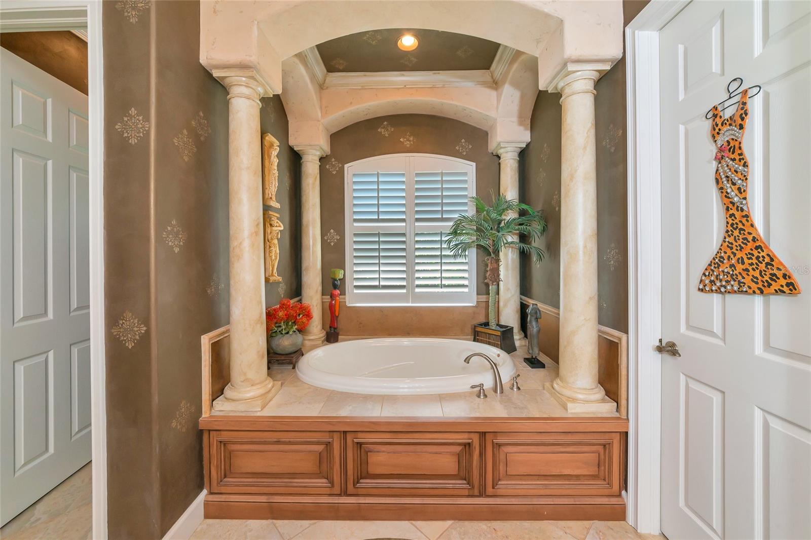 WATERLEFE GOLF & RIVER CLUB - Residential