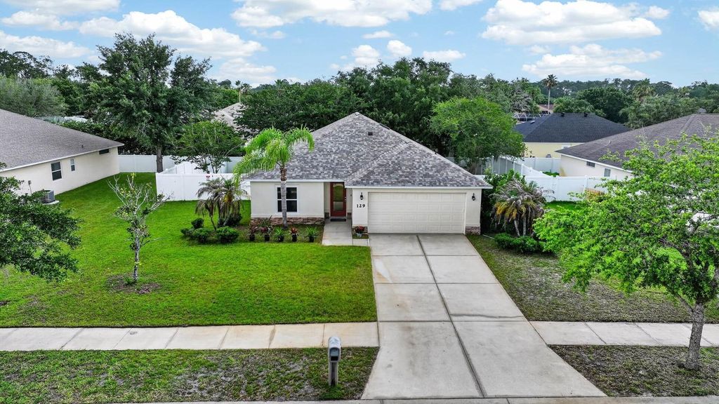 Photo of 129 Grey Dapple Way, Ormond Beach, FL 32174 (MLS # V4949370)
