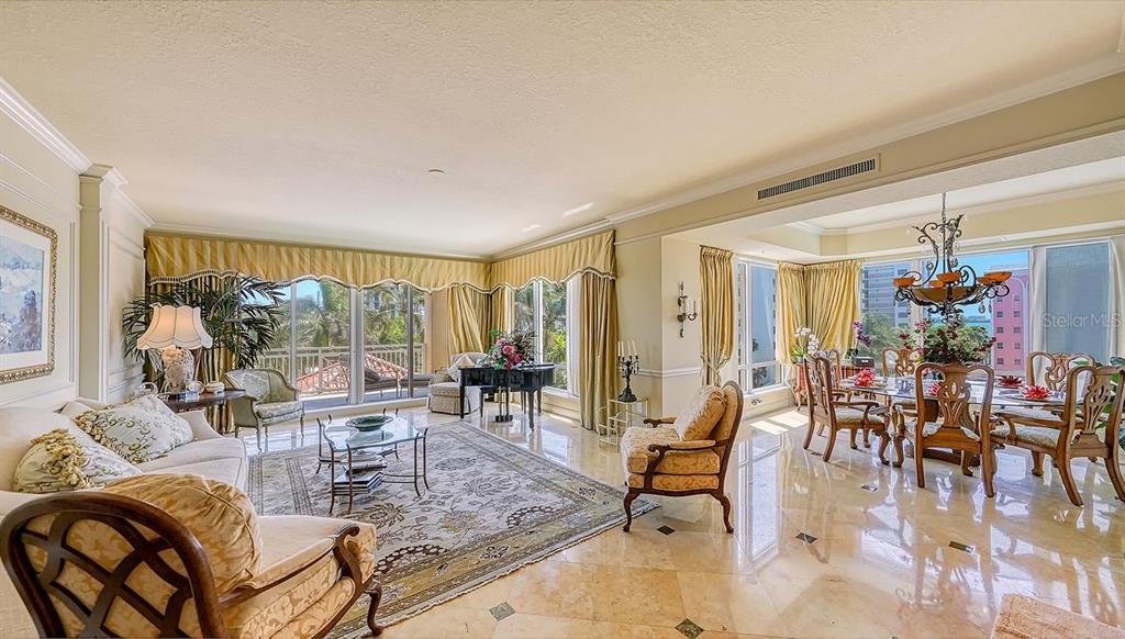 THE TOWER RESIDENCES - Residential