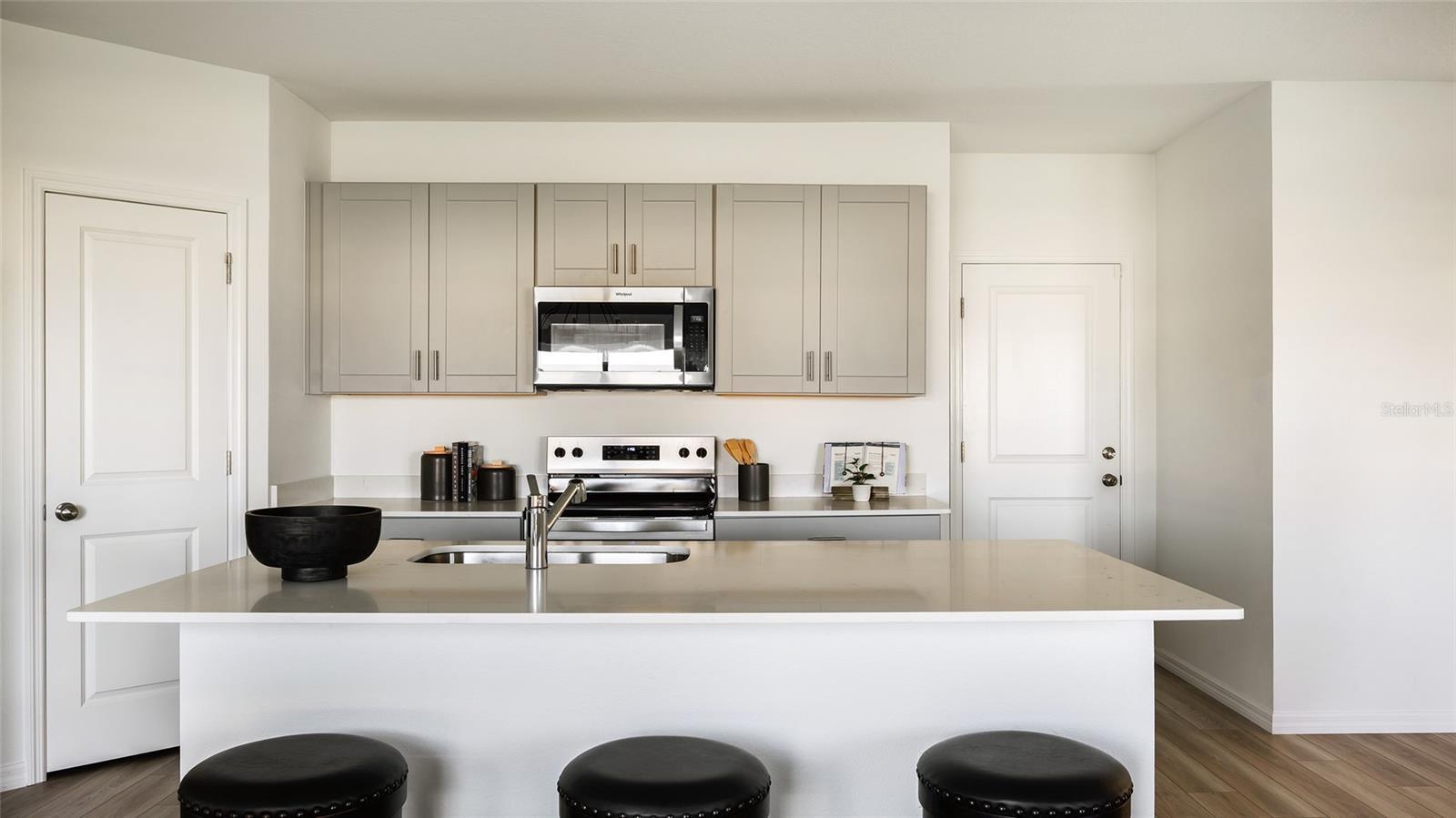 PASADENA RIDGE - Residential