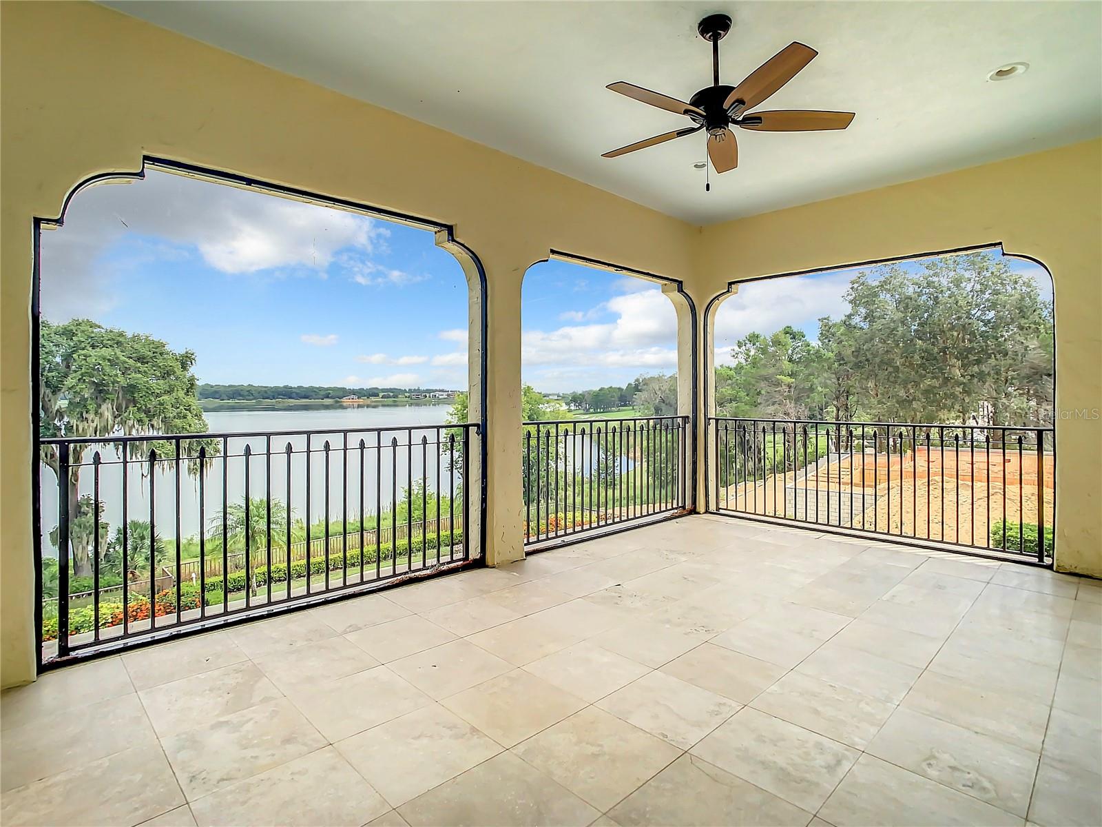 BELLA COLLINA SUB - Residential