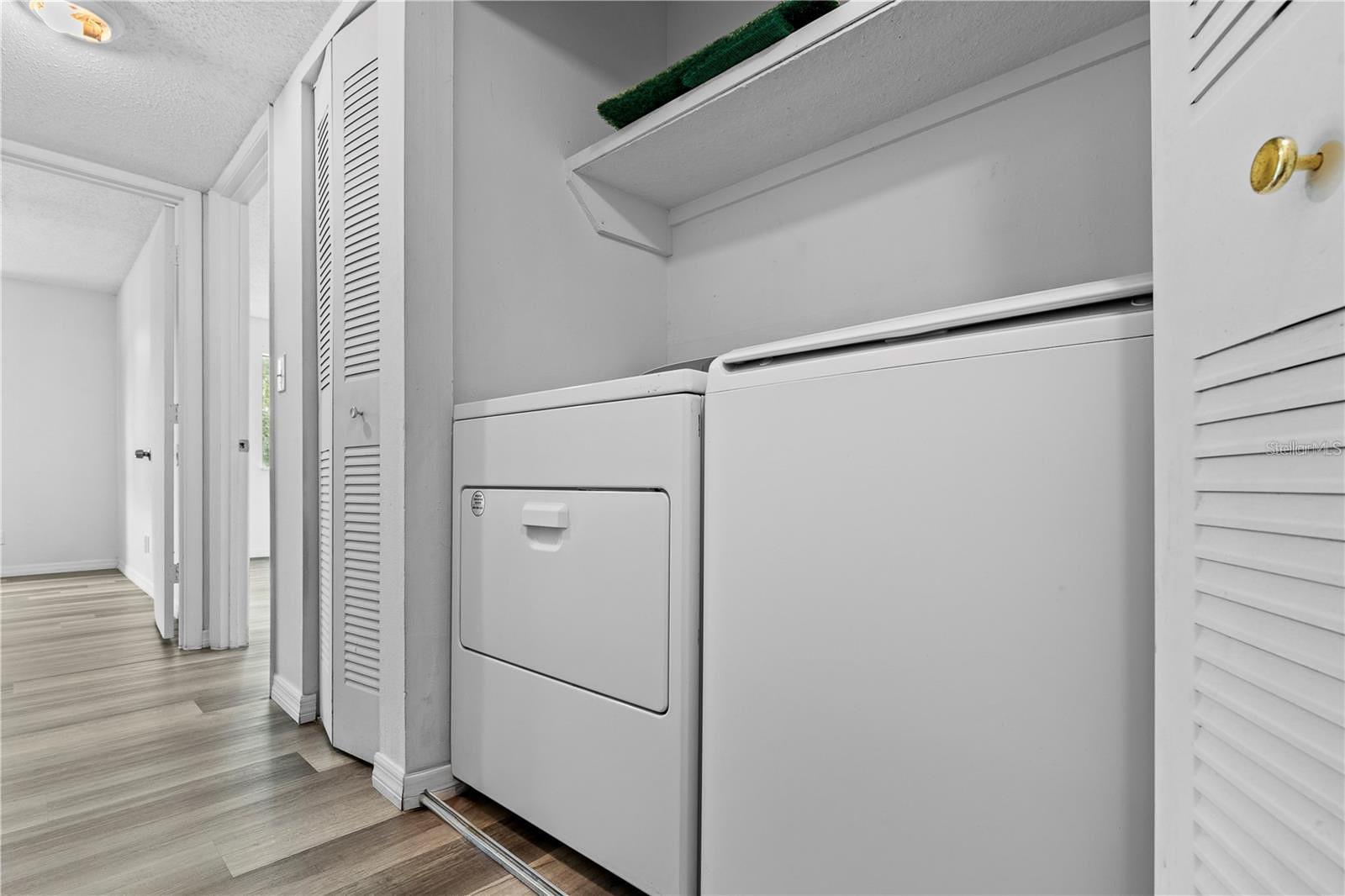 THE OAKS - Residential