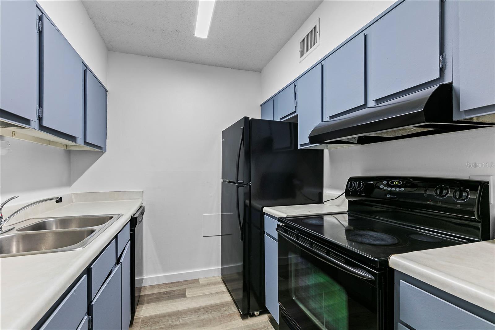 THE OAKS - Residential