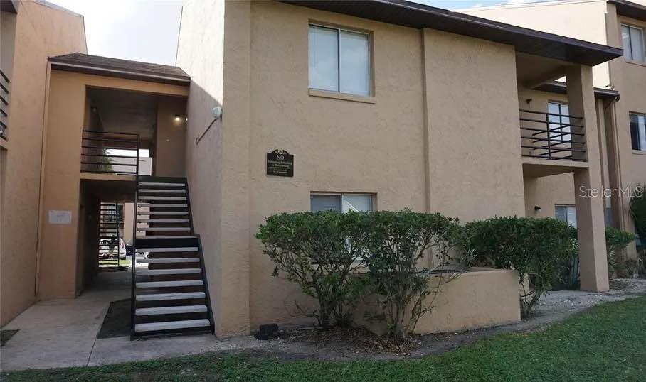 ALHAMBRA COURTS CONDO PH 02 - Residential Lease