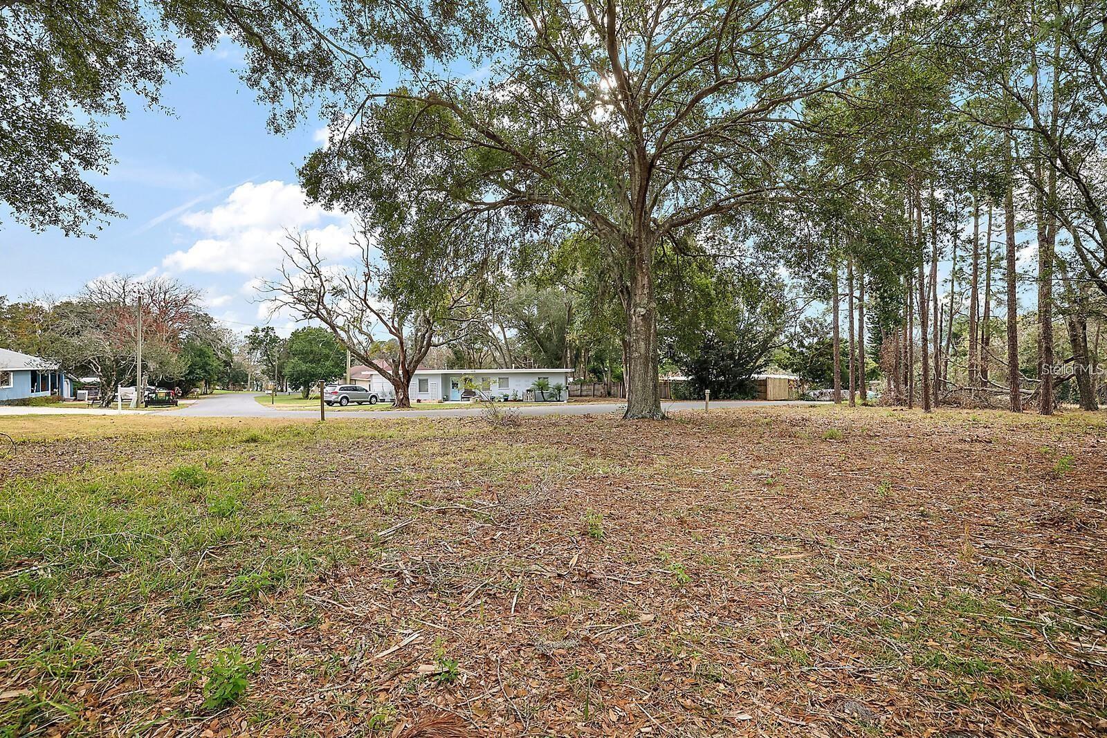 GROVEMONT ESTATES ROAD