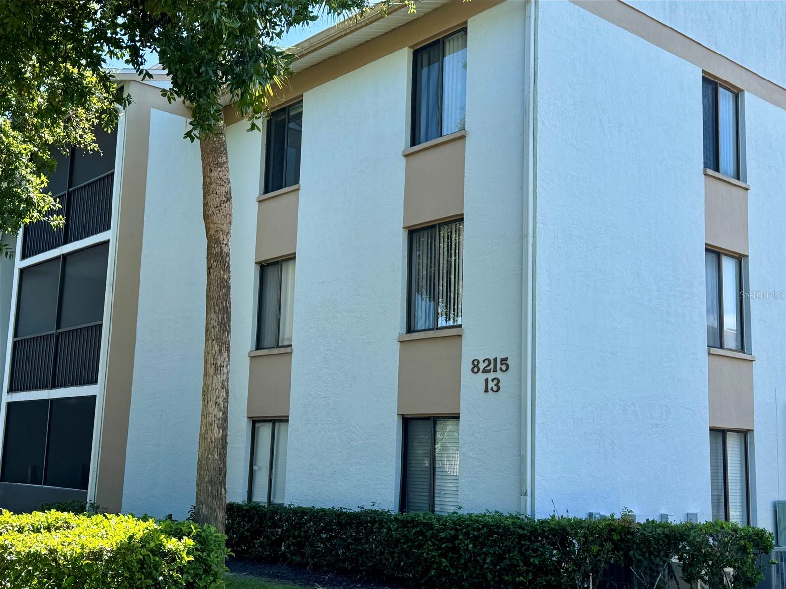 8215 SUN SPRING CIRCLE 43