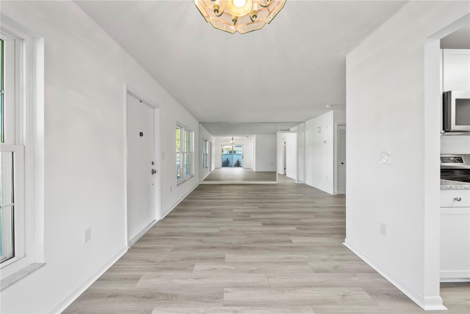 RAINTREE MANOR HOMES CONDOMINI - Residential