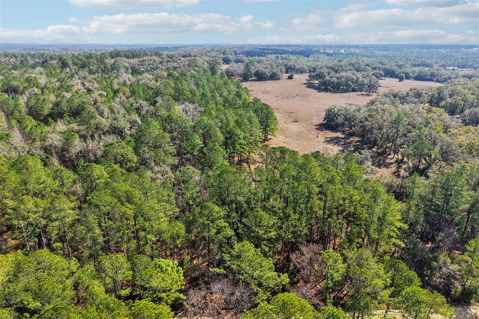 RAINBOW PARK UN 04 - Land