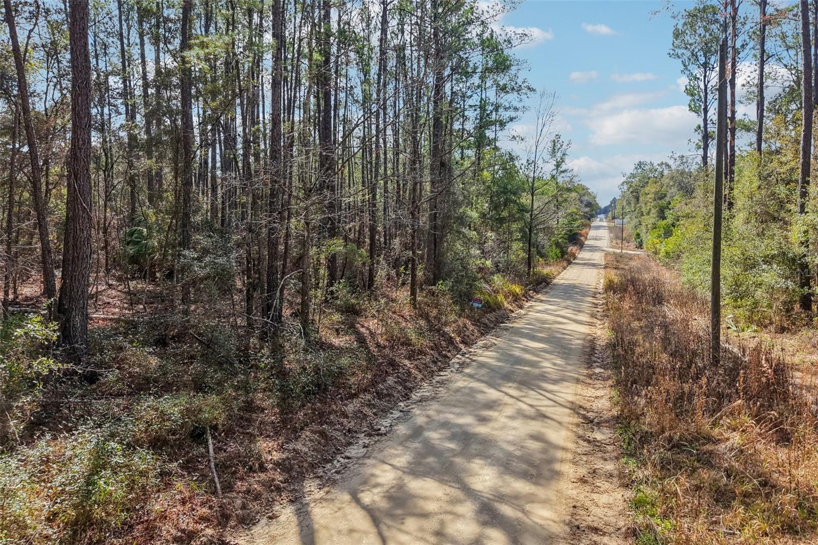 RAINBOW PARK UN 04 - Land