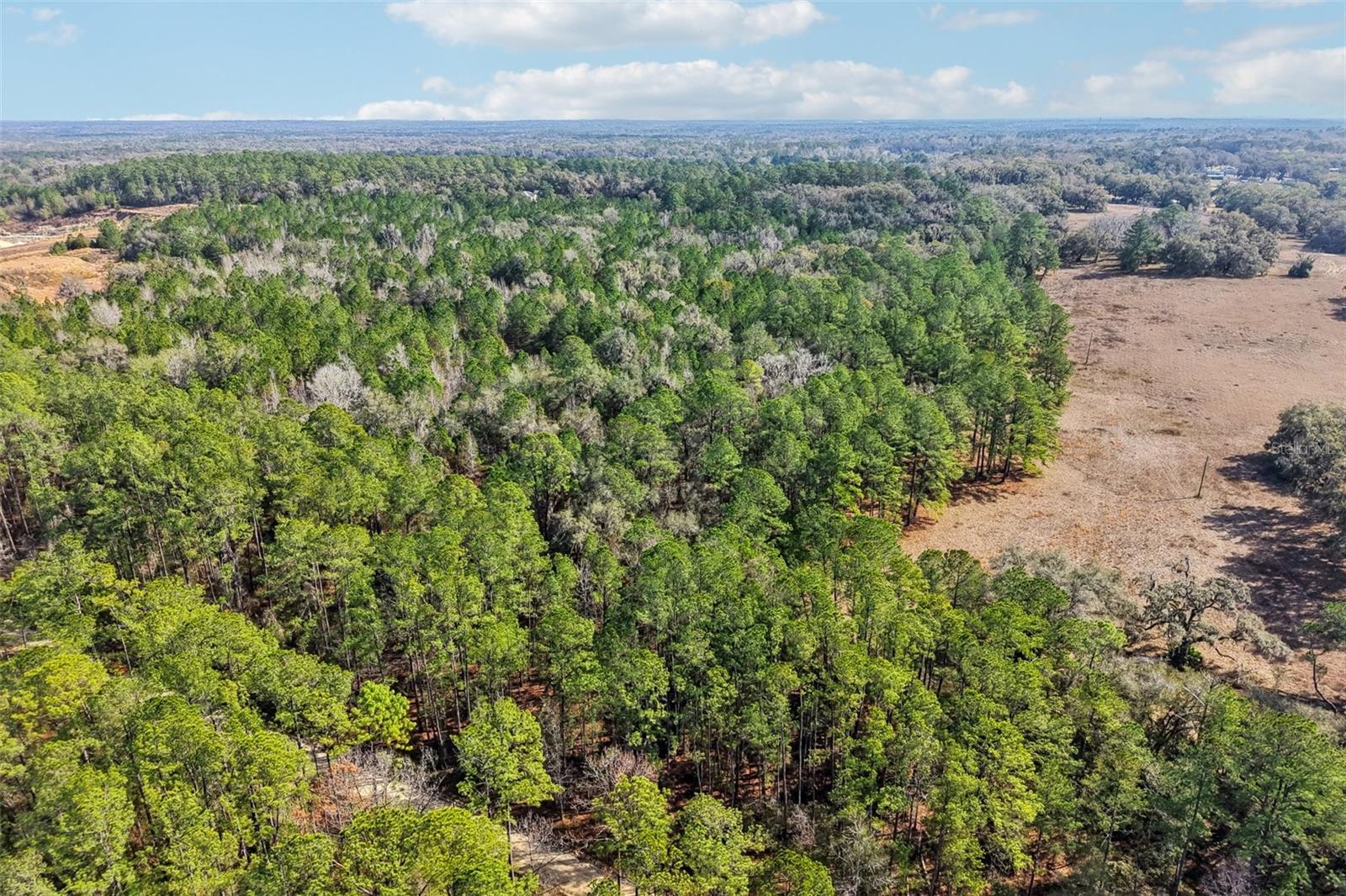 RAINBOW PARK UN 04 - Land