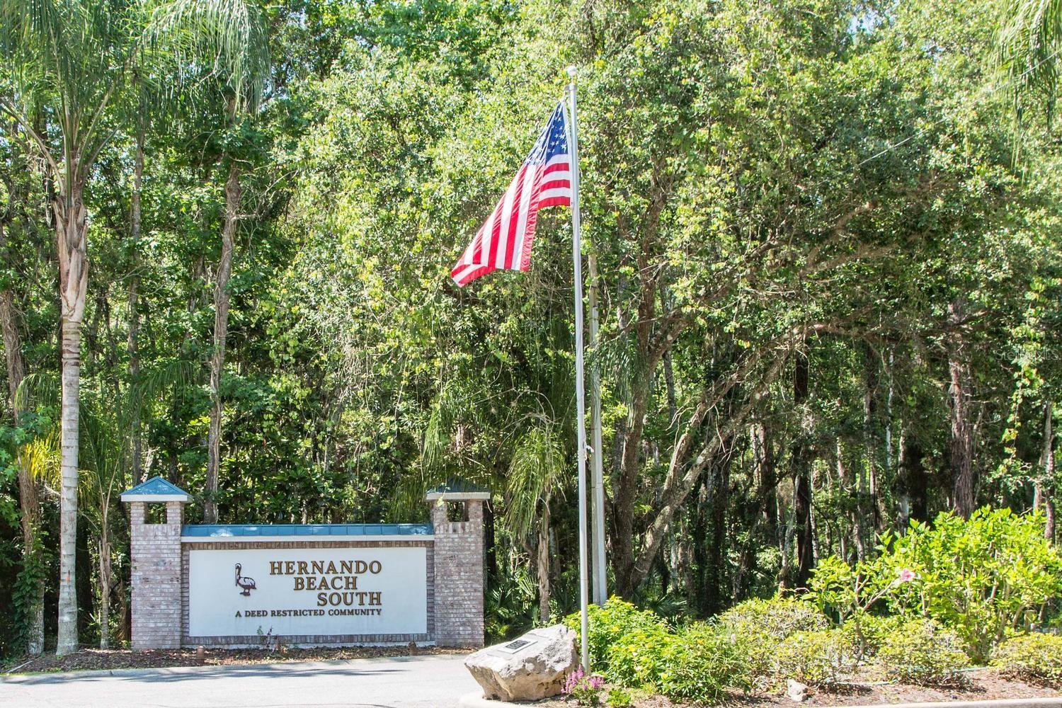 HERNANDO BEACH - Land