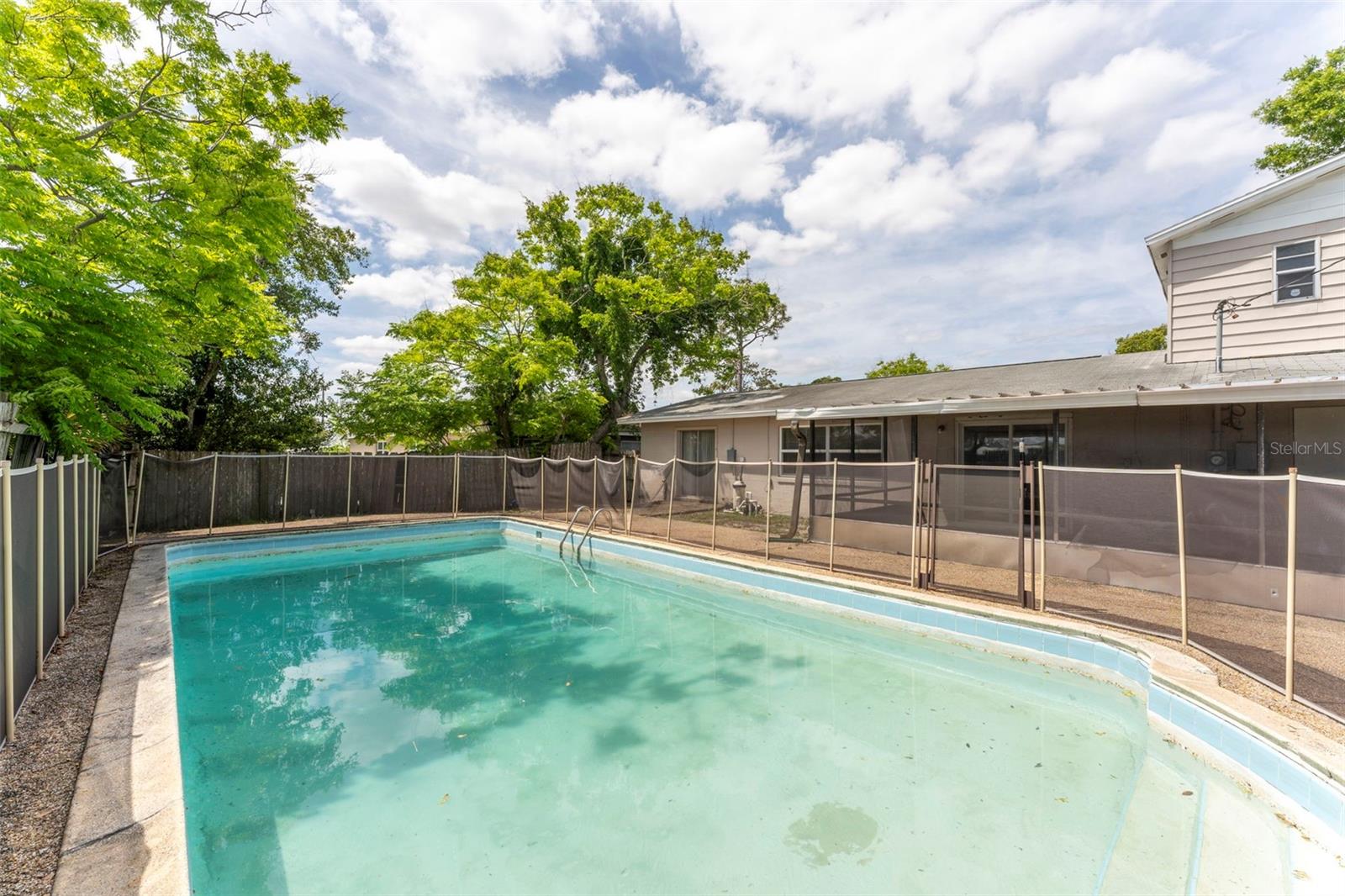 FRST PARK - Residential