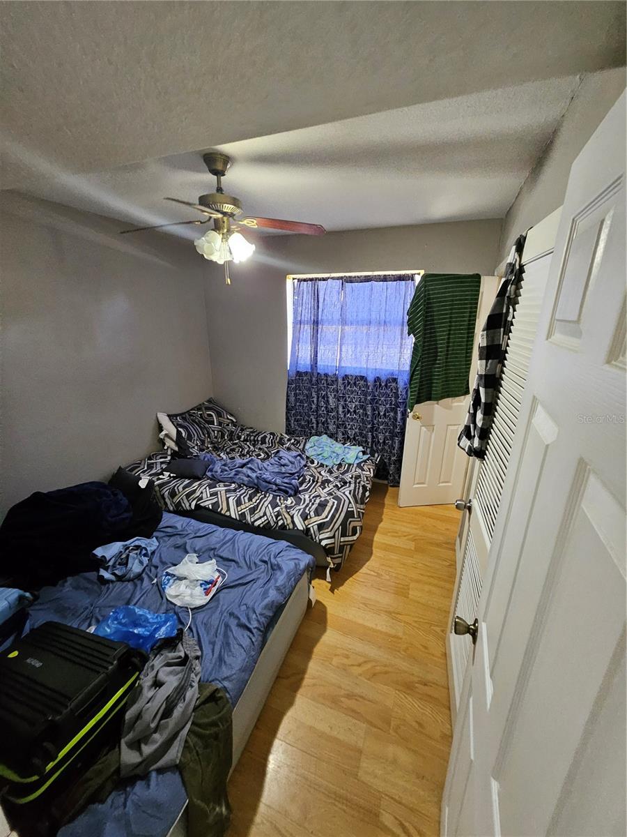 ENGELWOOD PARK - Residential