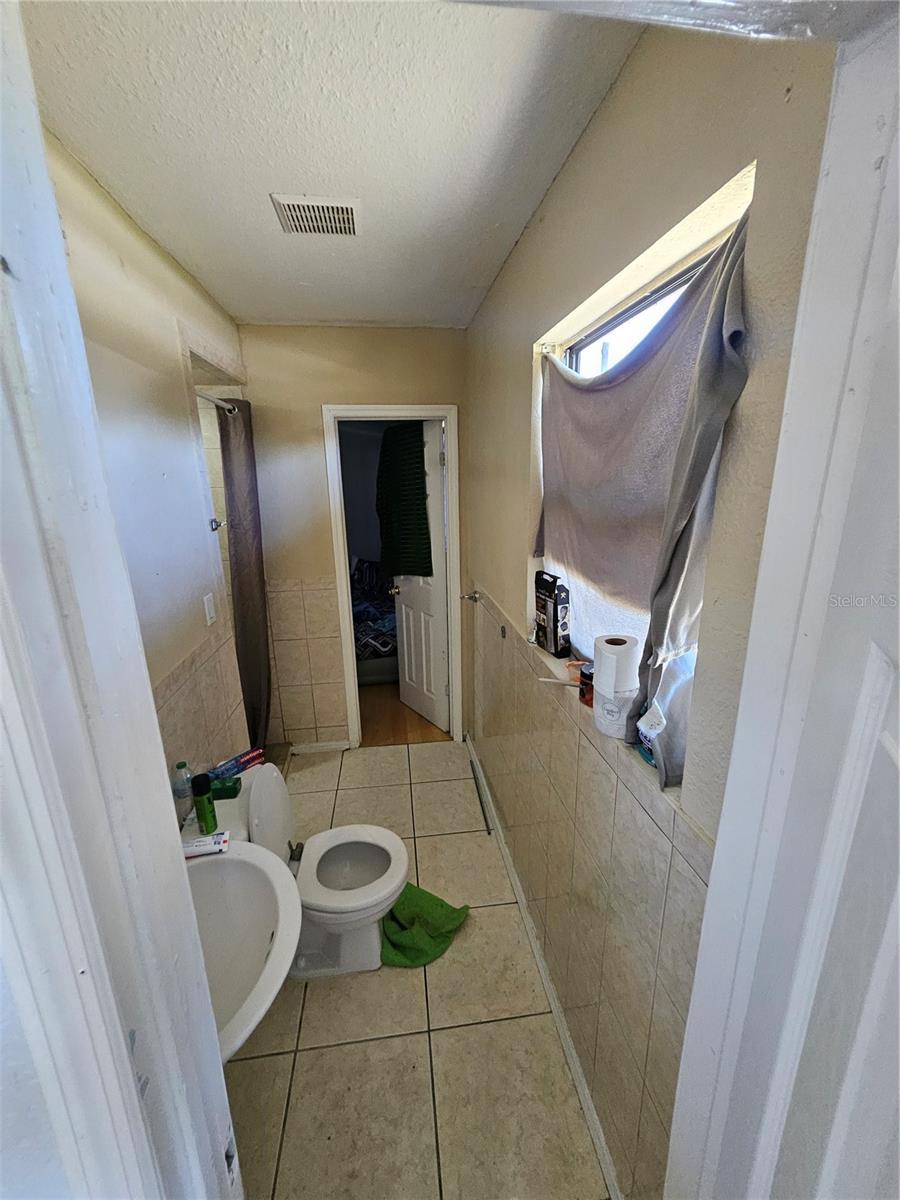 ENGELWOOD PARK - Residential