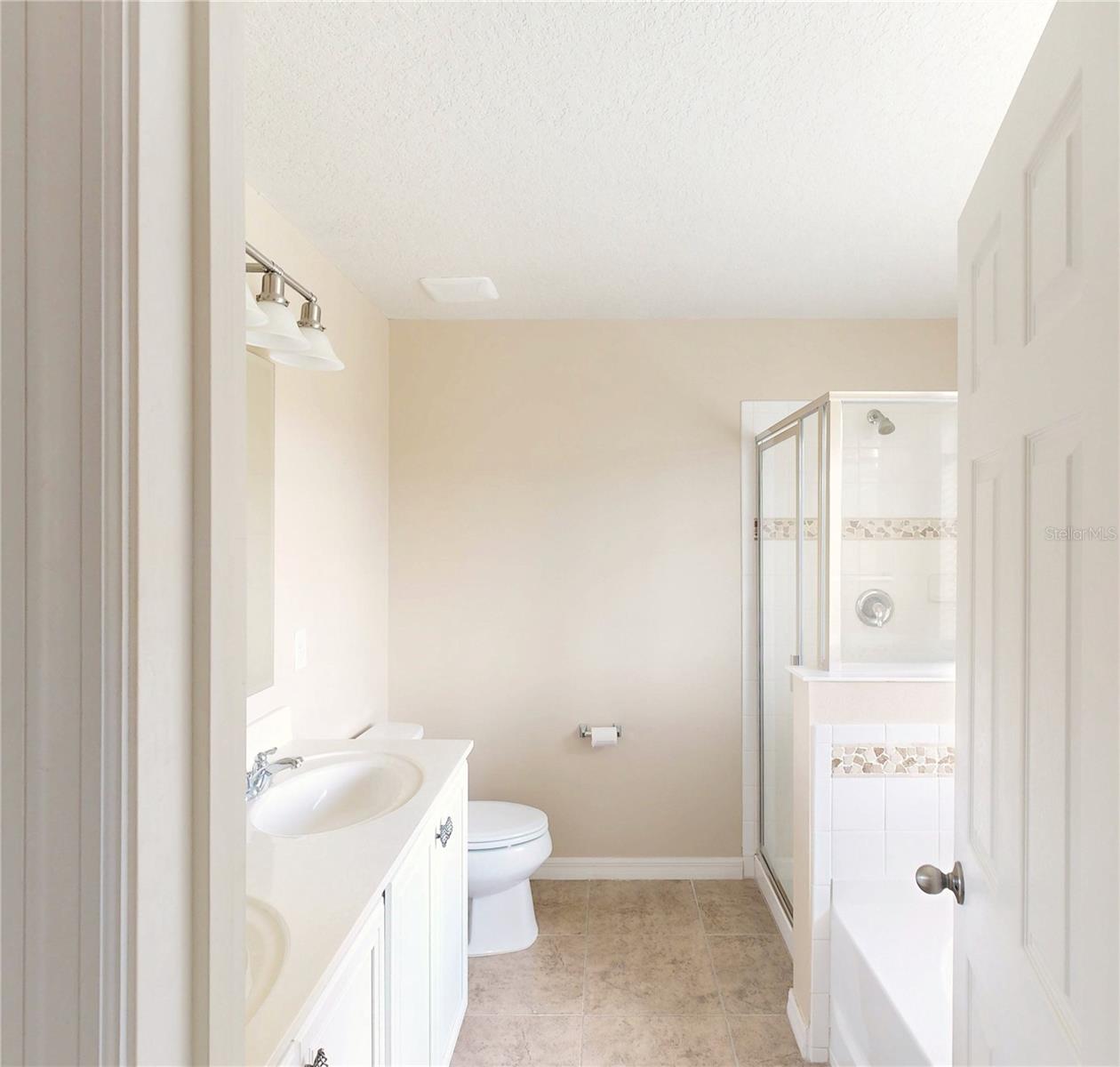 VINEYARDS/HORIZONS WEST PH 1B - Residential