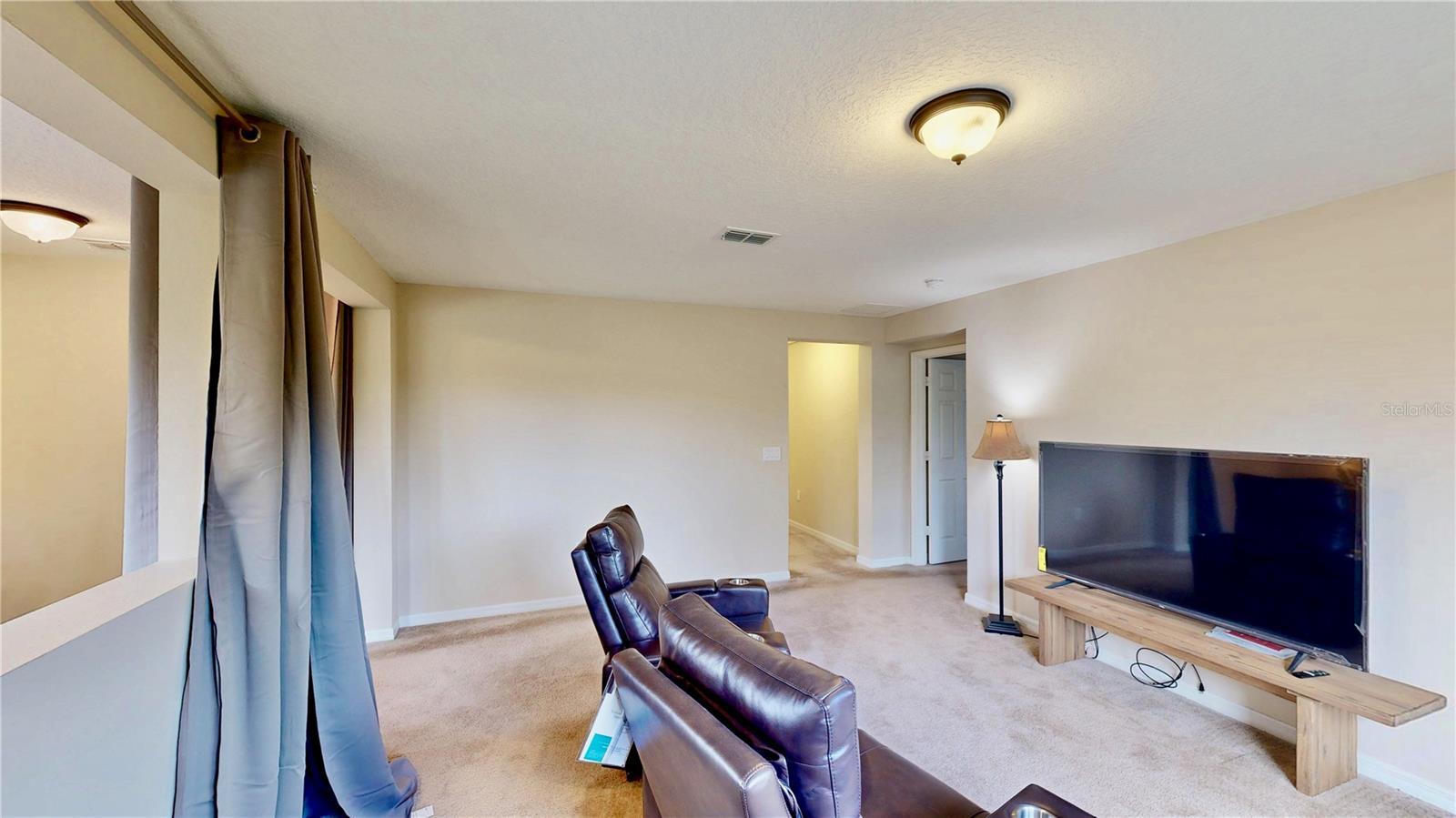 VINEYARDS/HORIZONS WEST PH 1B - Residential